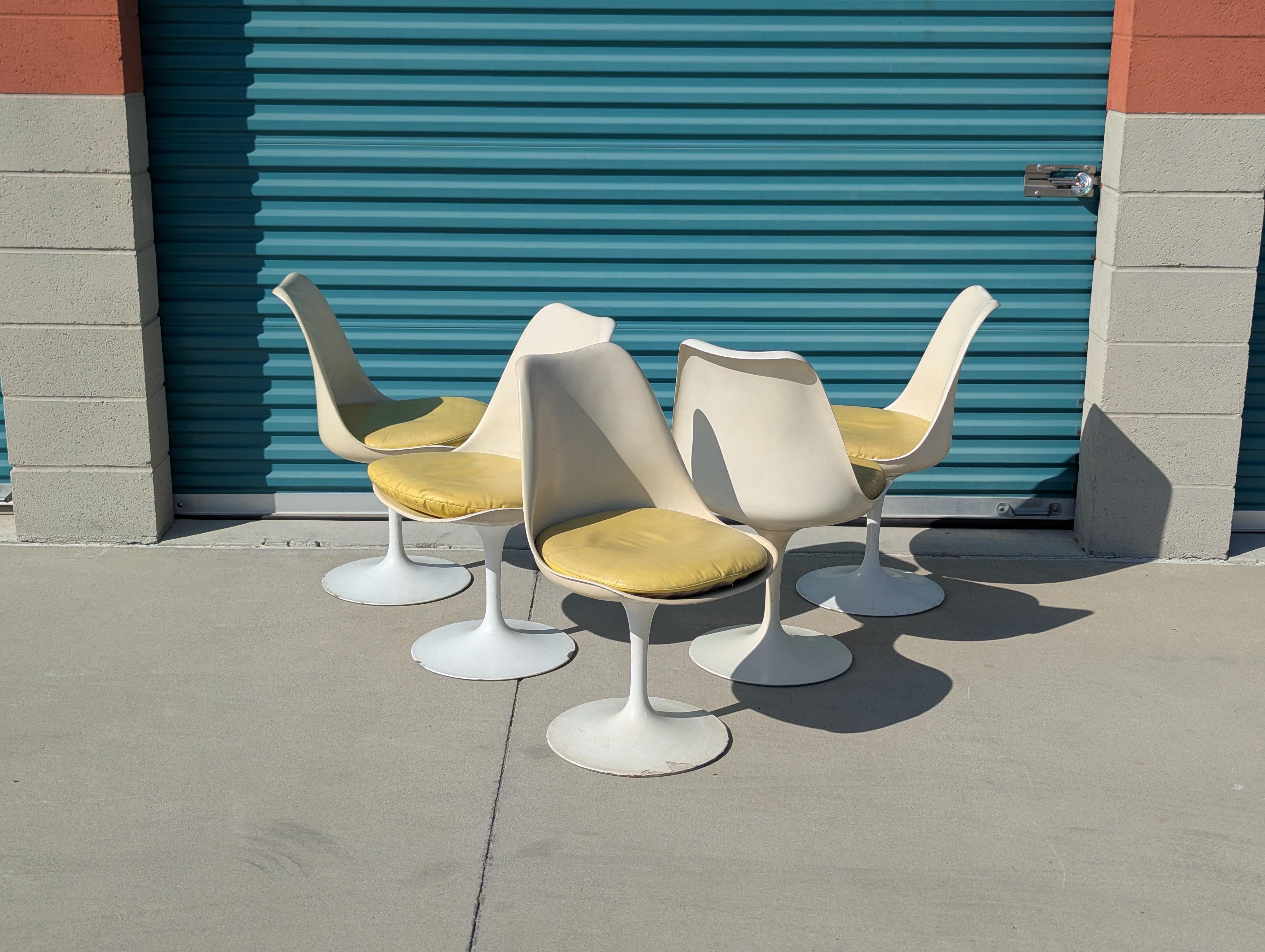 Sedie da pranzo senza braccioli Tulip di Eero Saarinen per Knoll, 1960 ca. in vendita 3