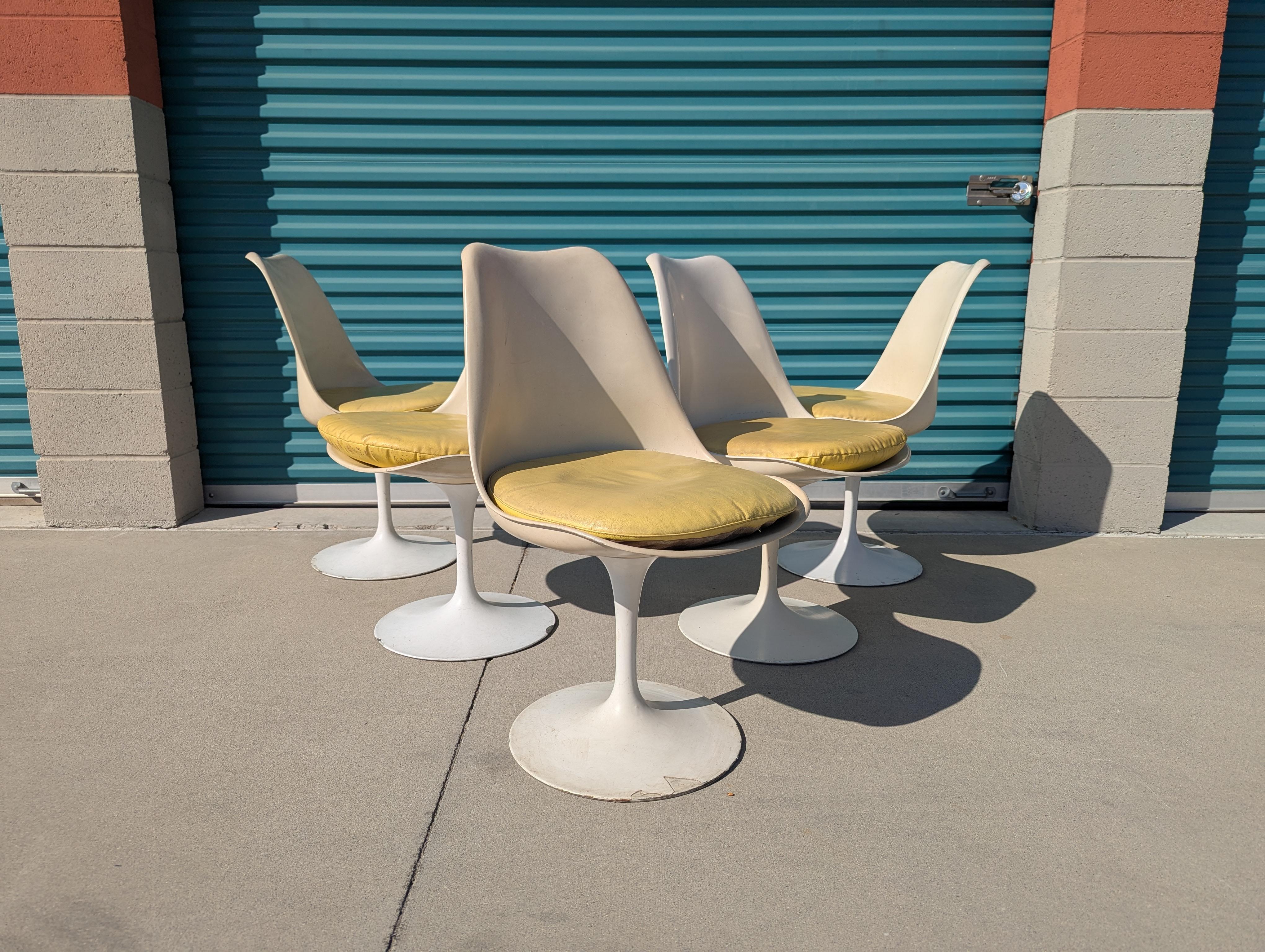 Sedie da pranzo senza braccioli Tulip di Eero Saarinen per Knoll, 1960 ca. in vendita 5