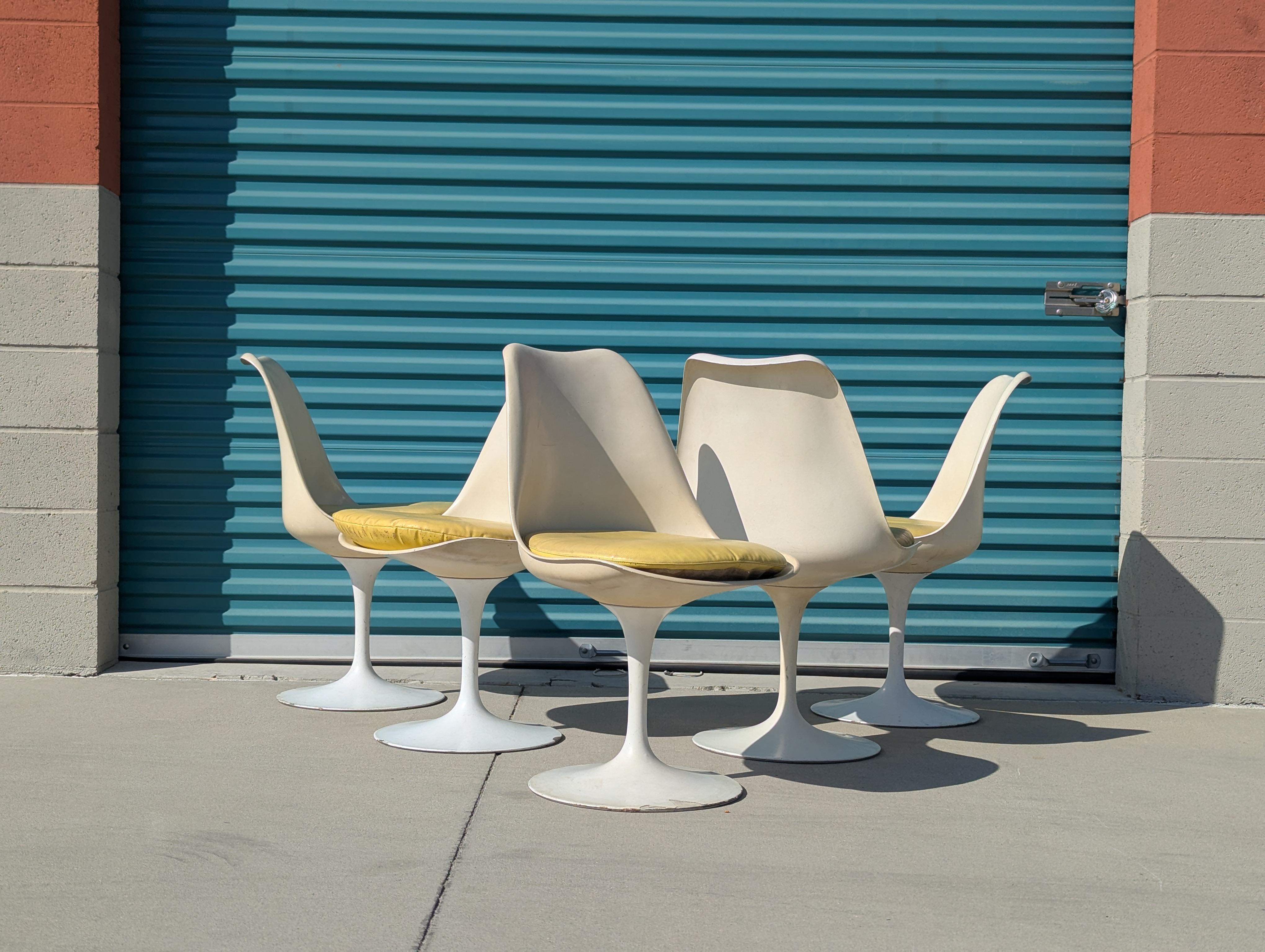 Sedie da pranzo senza braccioli Tulip di Eero Saarinen per Knoll, 1960 ca. in vendita 2
