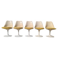 Sillas de comedor sin brazos Tulip de Eero Saarinen para Knoll, c1960