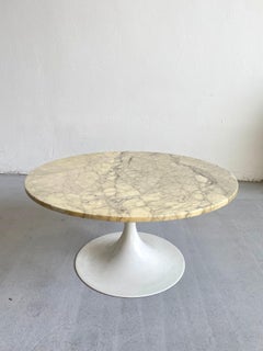 Table basse en marbre à base de tulipe, moderne du milieu du siècle dernier, par Honsel, Allemagne, années 1960