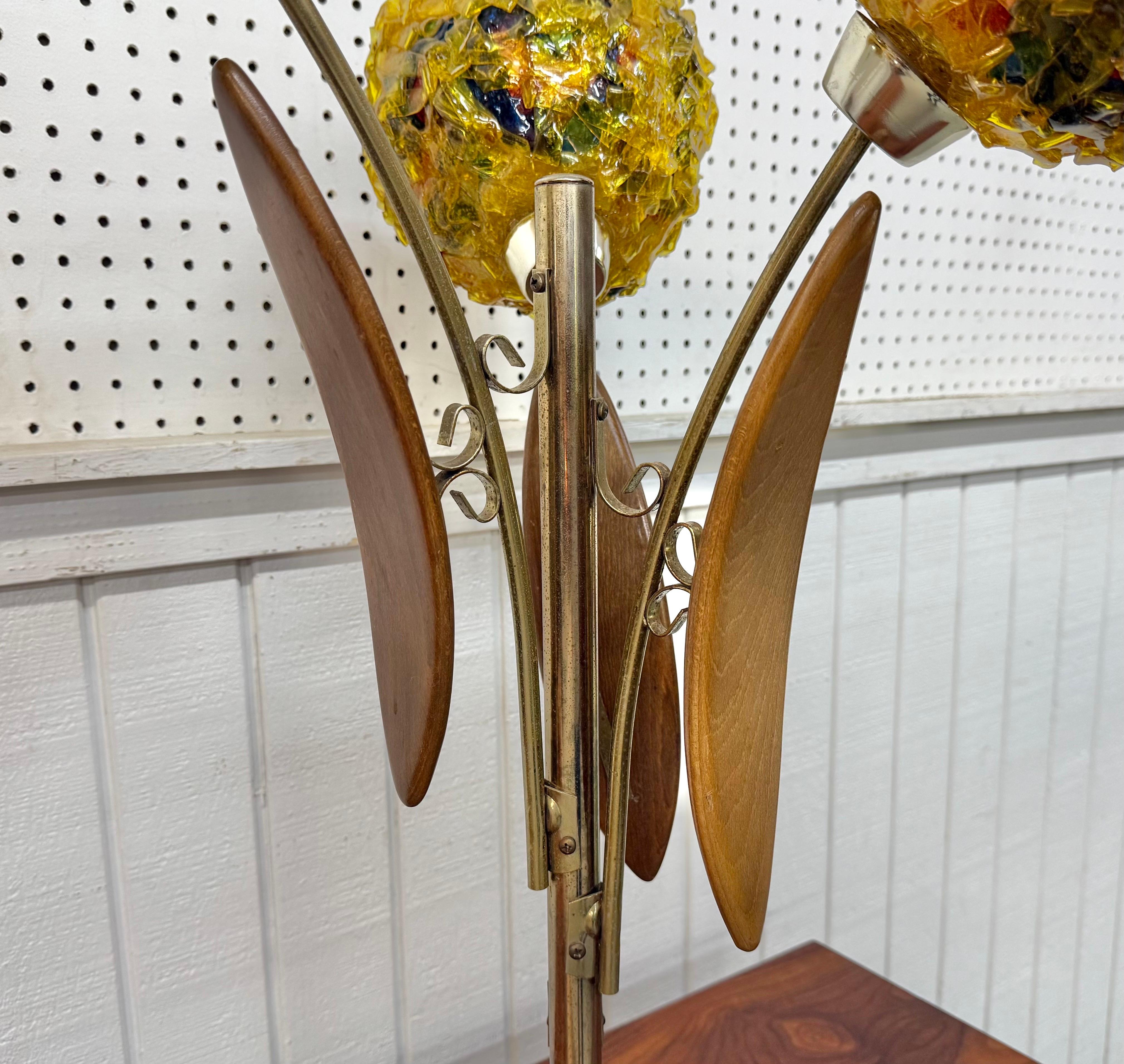 Mid-Century Modern Tulip Spaghetti Shade Table Lamps - Set of 2 in vendita 4