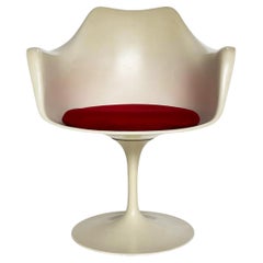 Vintage Mid-Century Modern Tulip Swivel Side or Dining Chair  by Eero Saarinen for Knoll
