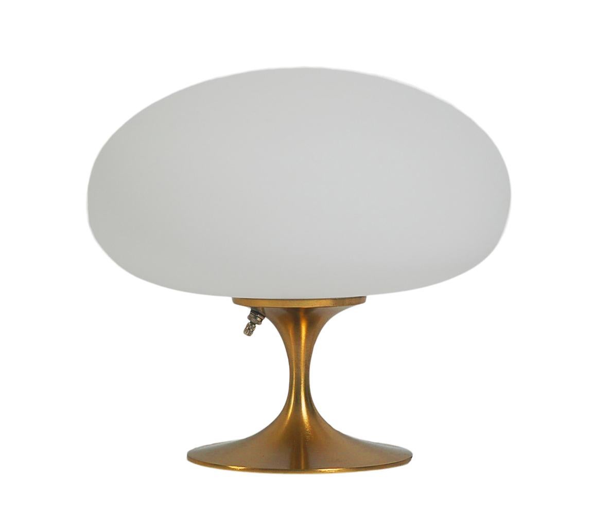 Contemporary Mid-Century Modern Tulip Table Lamp by Designline in Brass with White Glass For Sale