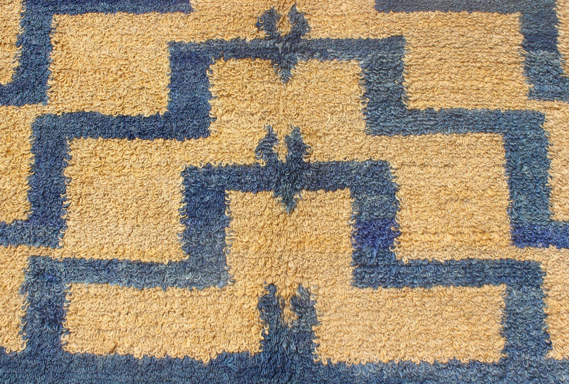 Mid-Century Modern Tulu Turkish Carpet with Tribal Pattern in Blue and Soft Gold For Sale 3