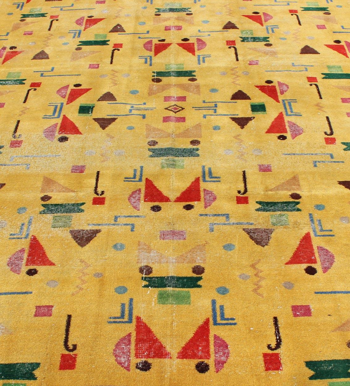 Mid-Century Modern Turkish Rug, Vintage Modern Design Carpet in Yellow Color For Sale 4