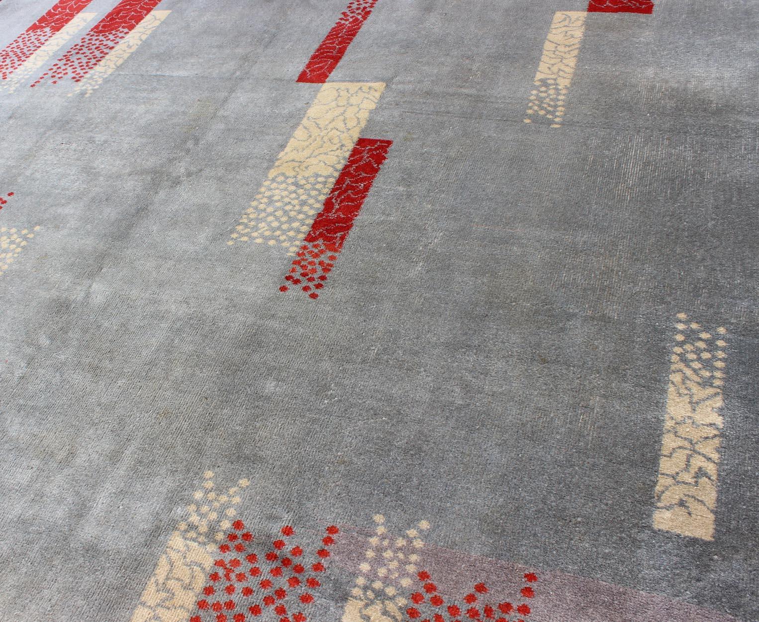 Moderner Teppich aus der Mitte des Jahrhunderts mit abstraktem Design auf grau-blauem Hintergrund, Rot, Creme im Angebot 2