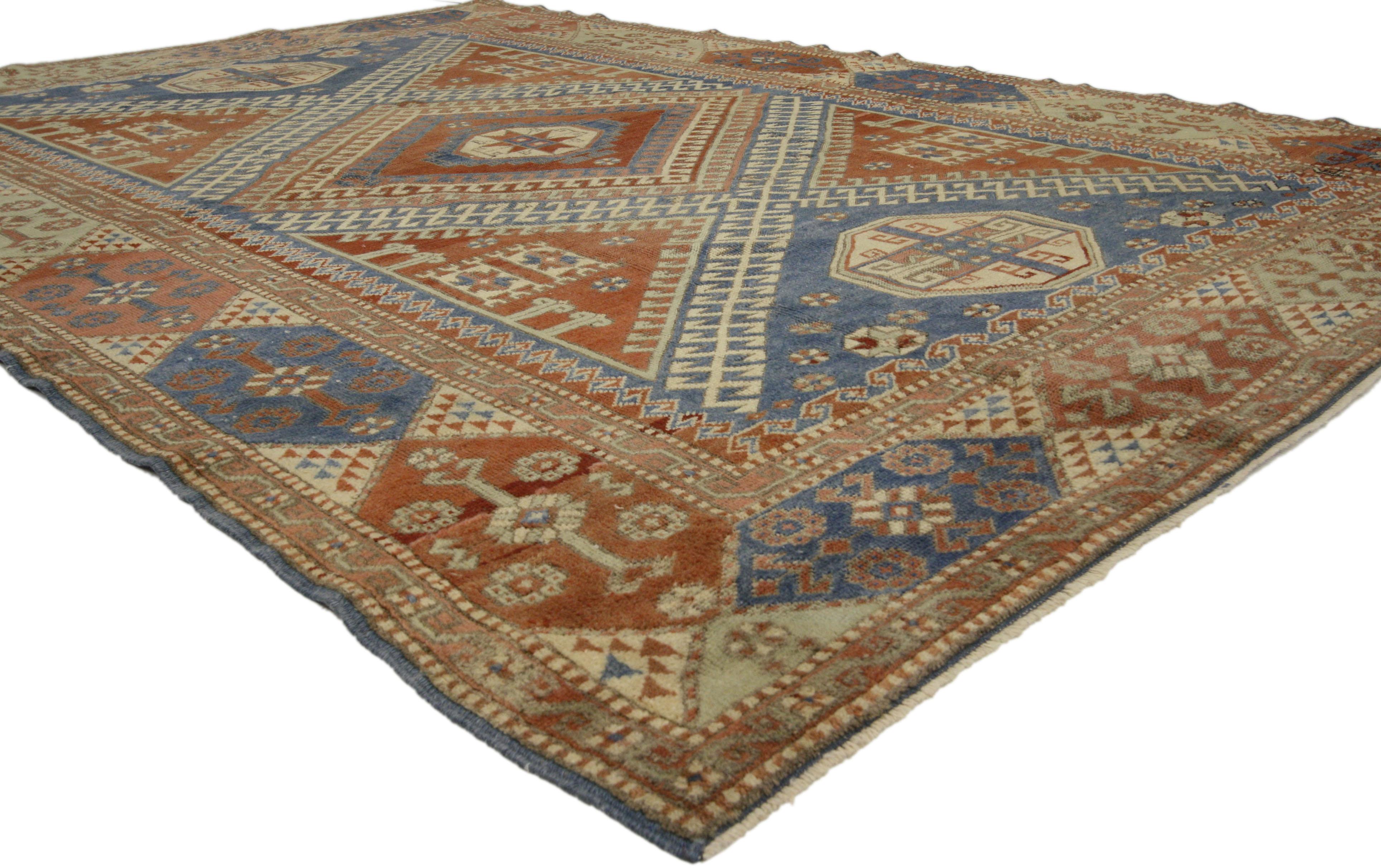 Mid-Century Modern Tapis turc Bergama vintage moderne du milieu du siècle dernier avec style tribal nomade en vente