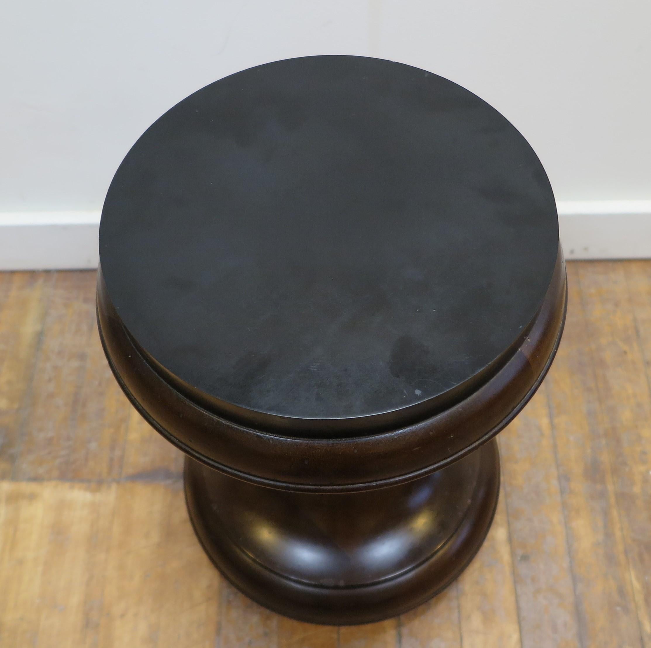 Mid-Century Modern Turned Wood Side Table John Stuart In Good Condition For Sale In New York, NY