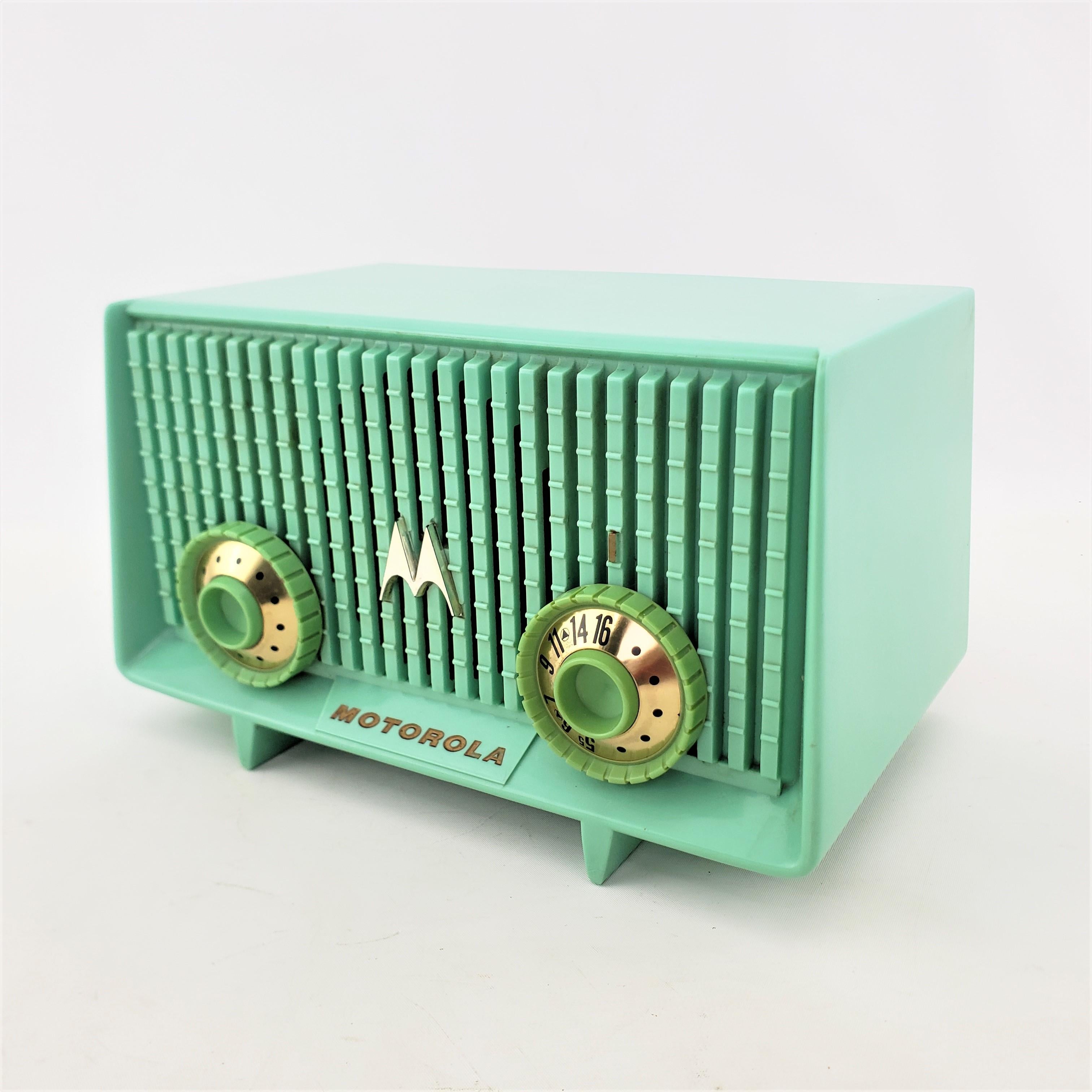 Canadian Mid-Century Modern Turquoise Motorola Model MK-56R AM Table Radio