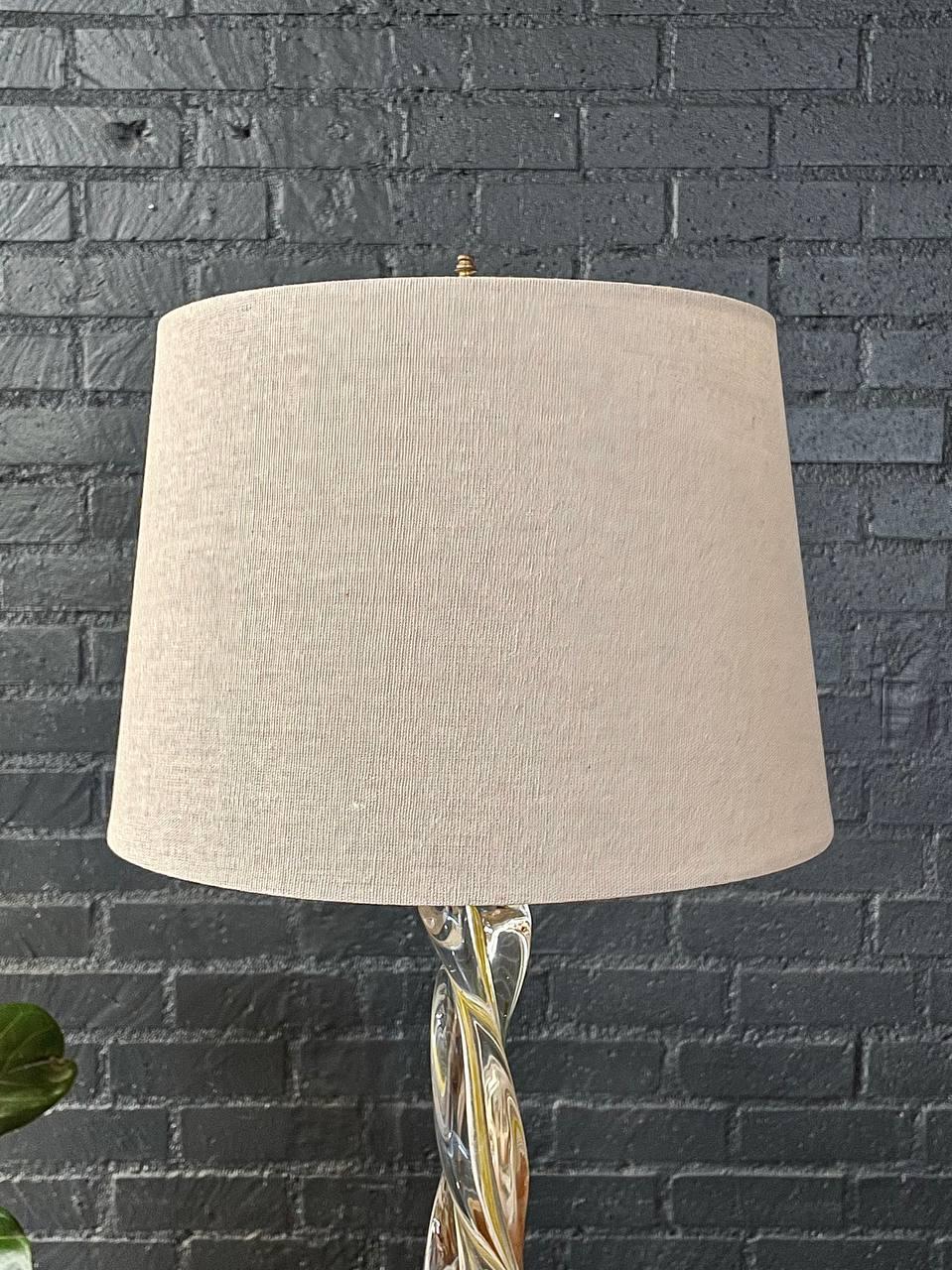 Mid-Century Modern Twisted Crystal Glass Table Lamp For Sale 1