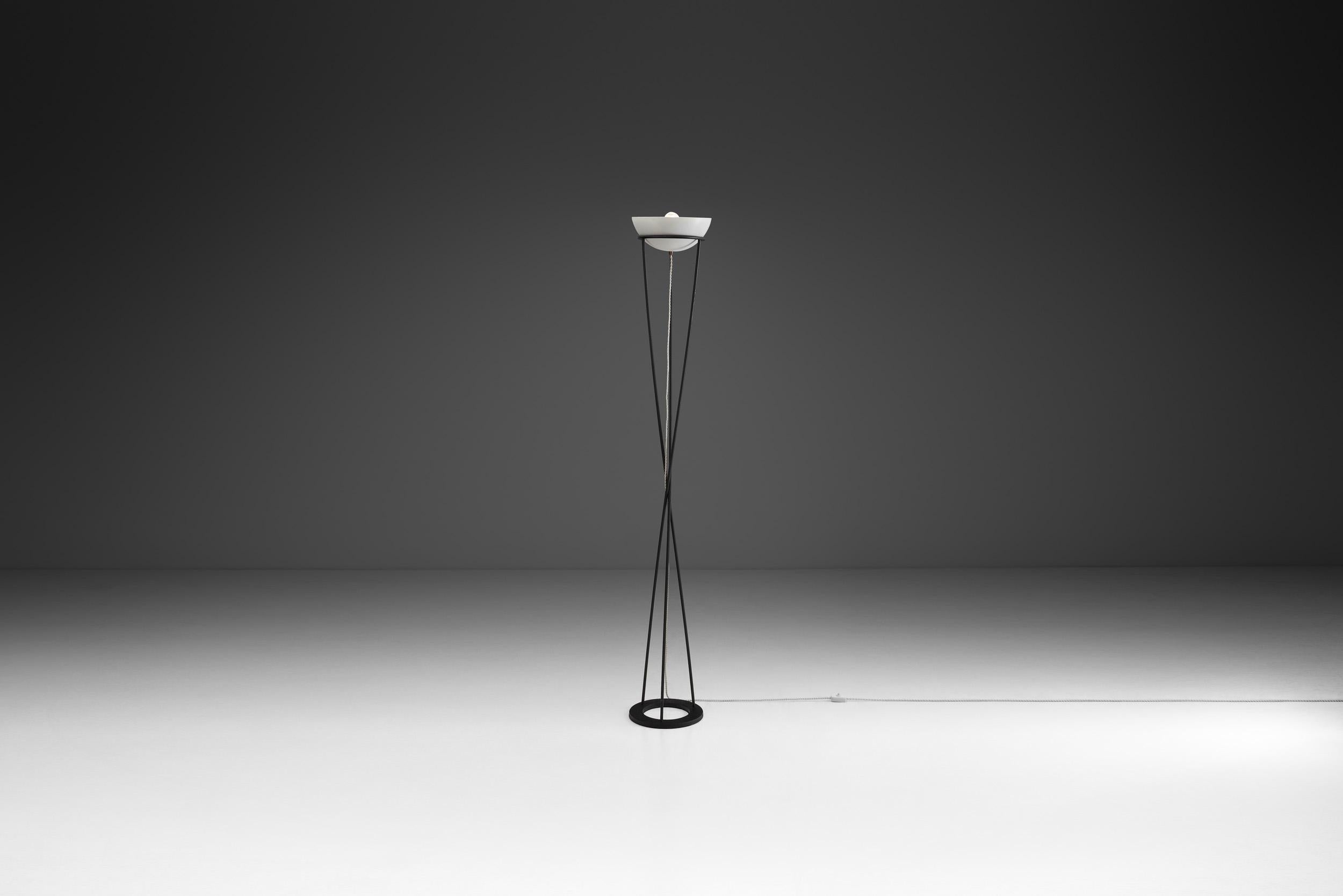 Mid-20th Century Mid-Century Modern Twisted Italian Floor Lamp, Italy 1950s For Sale