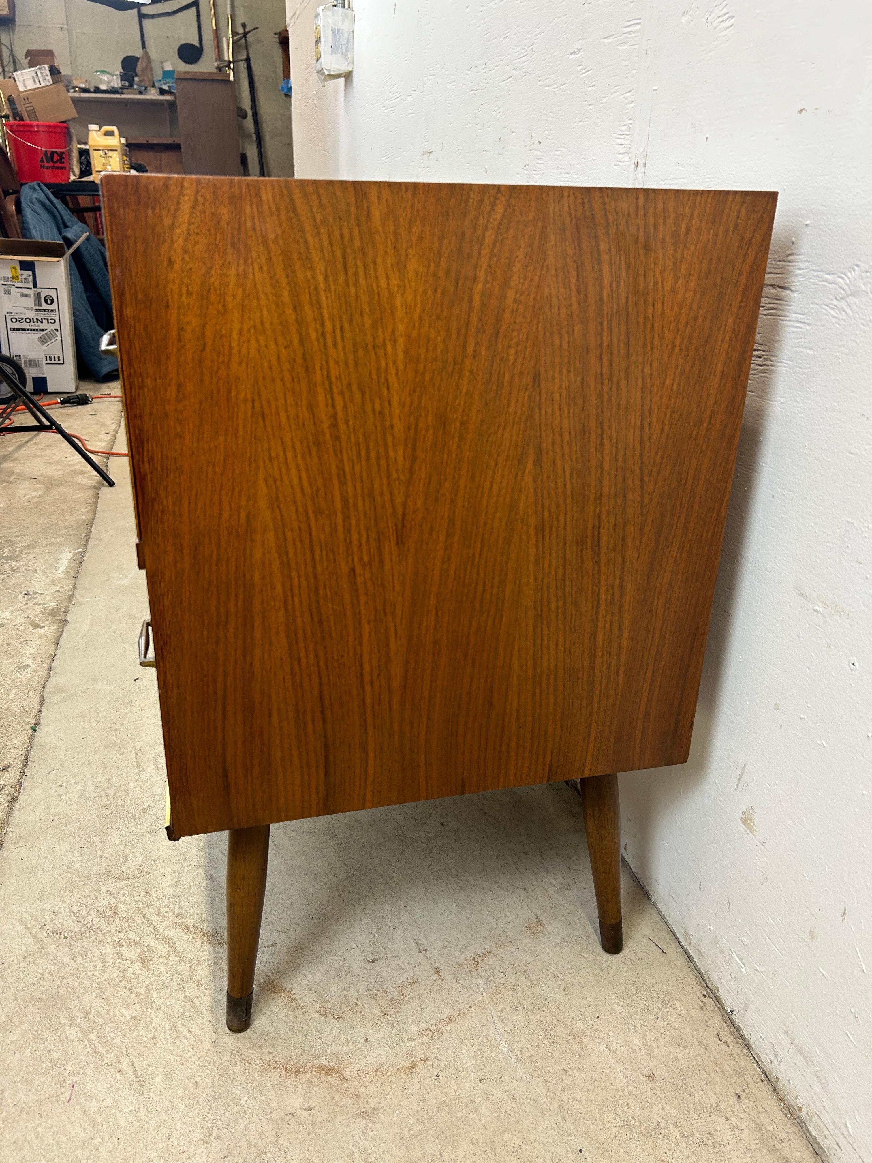 Mid Century Modern Two Drawer Nightstand with Tall Tapered Legs For Sale 4