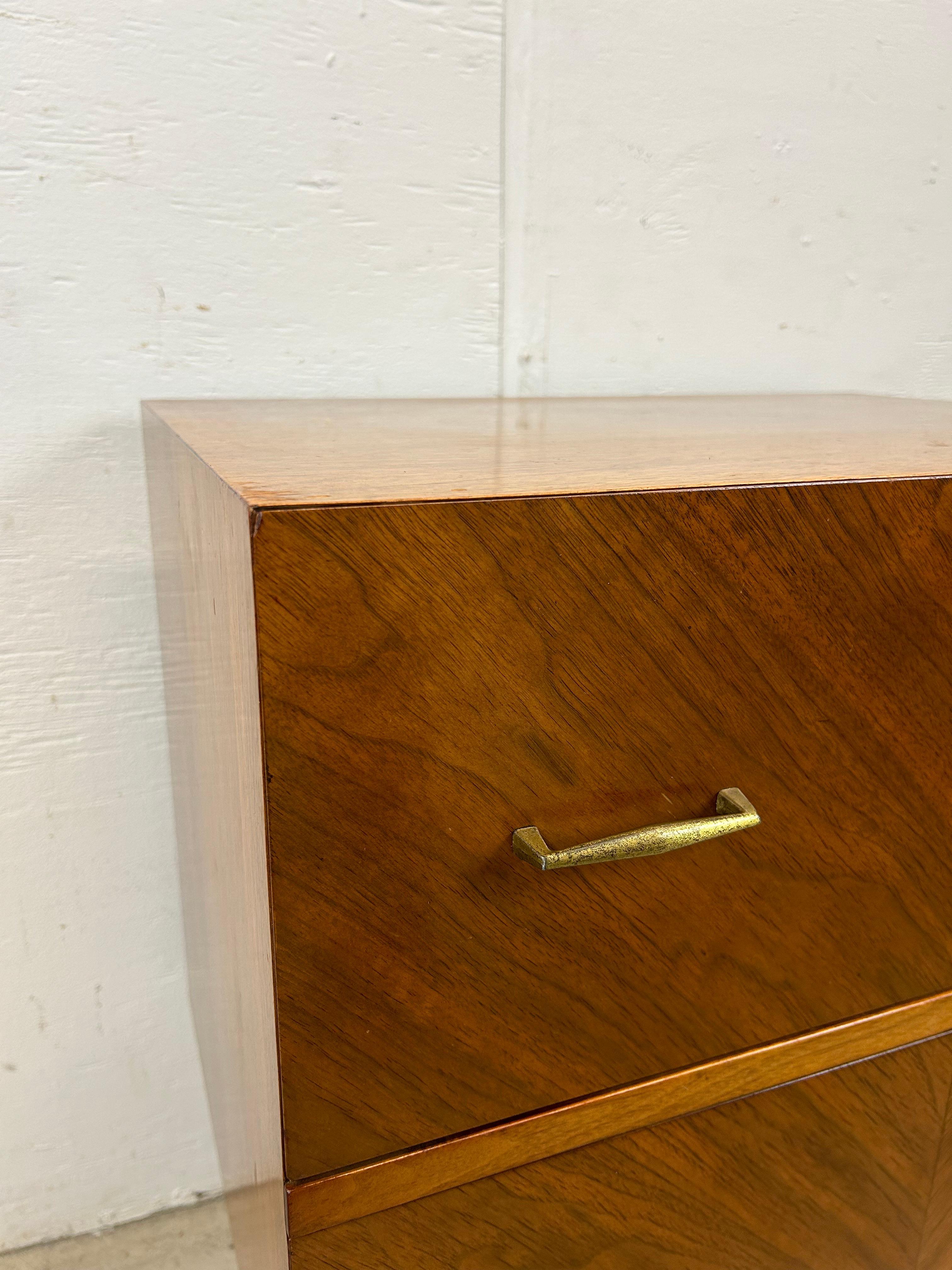 Mid Century Modern Two Drawer Nightstand with Tall Tapered Legs In Good Condition For Sale In Freehold, NJ