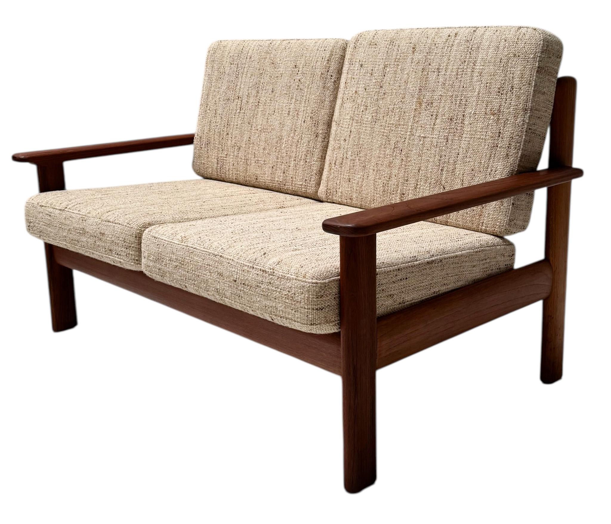 Medioevo Moderno  Divano Knoll Antimott a due pezzi di Walter Knoll / Wilhelm Knoll in vendita 4