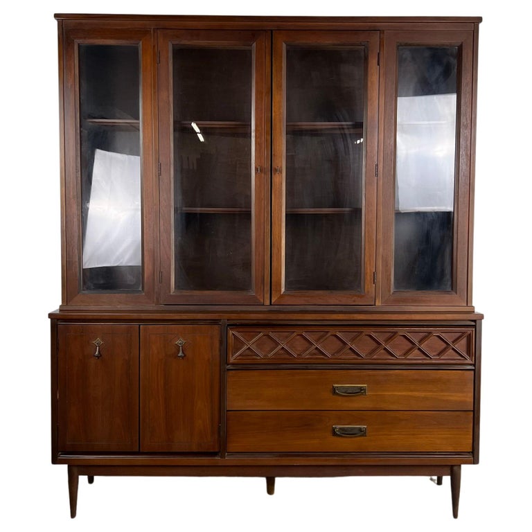 Mid Century Modern Two Piece China For Sale at 1stDibs