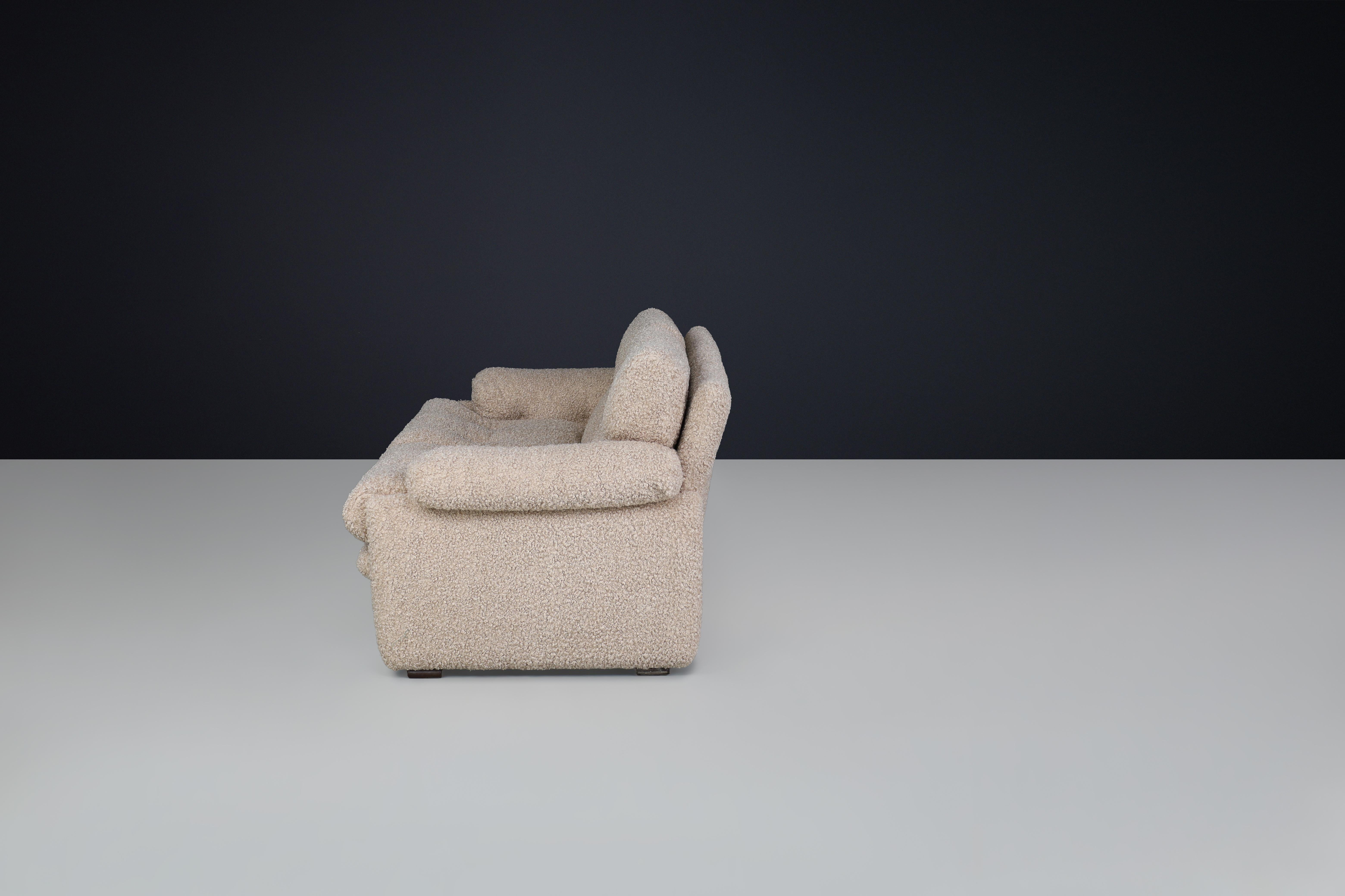 Mid-Century Modern Two-Seat 