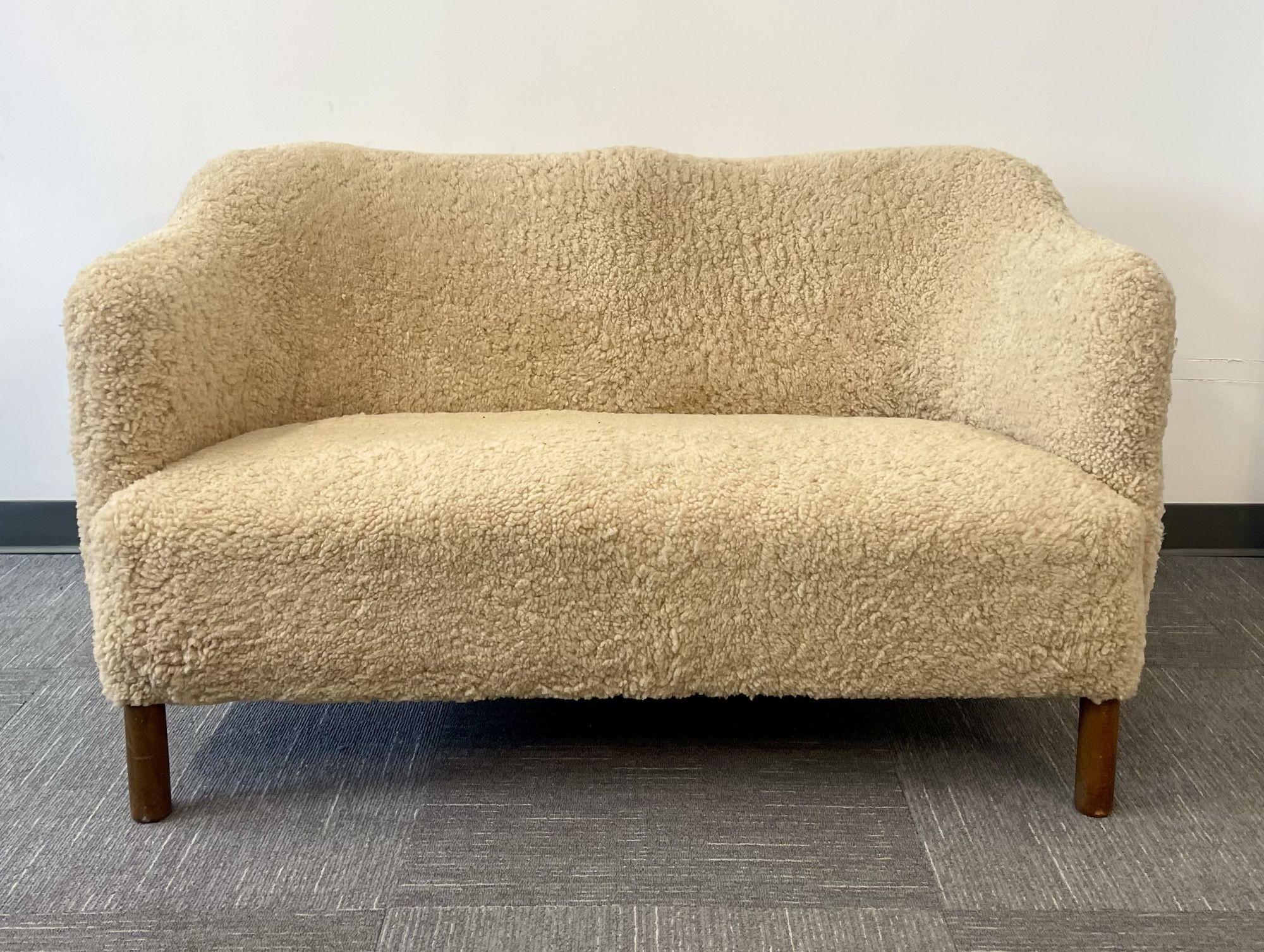 20th Century Mid-Century Modern Two-Seater Sofa / Settee, Sheepskin, Danish Cabinet Maker