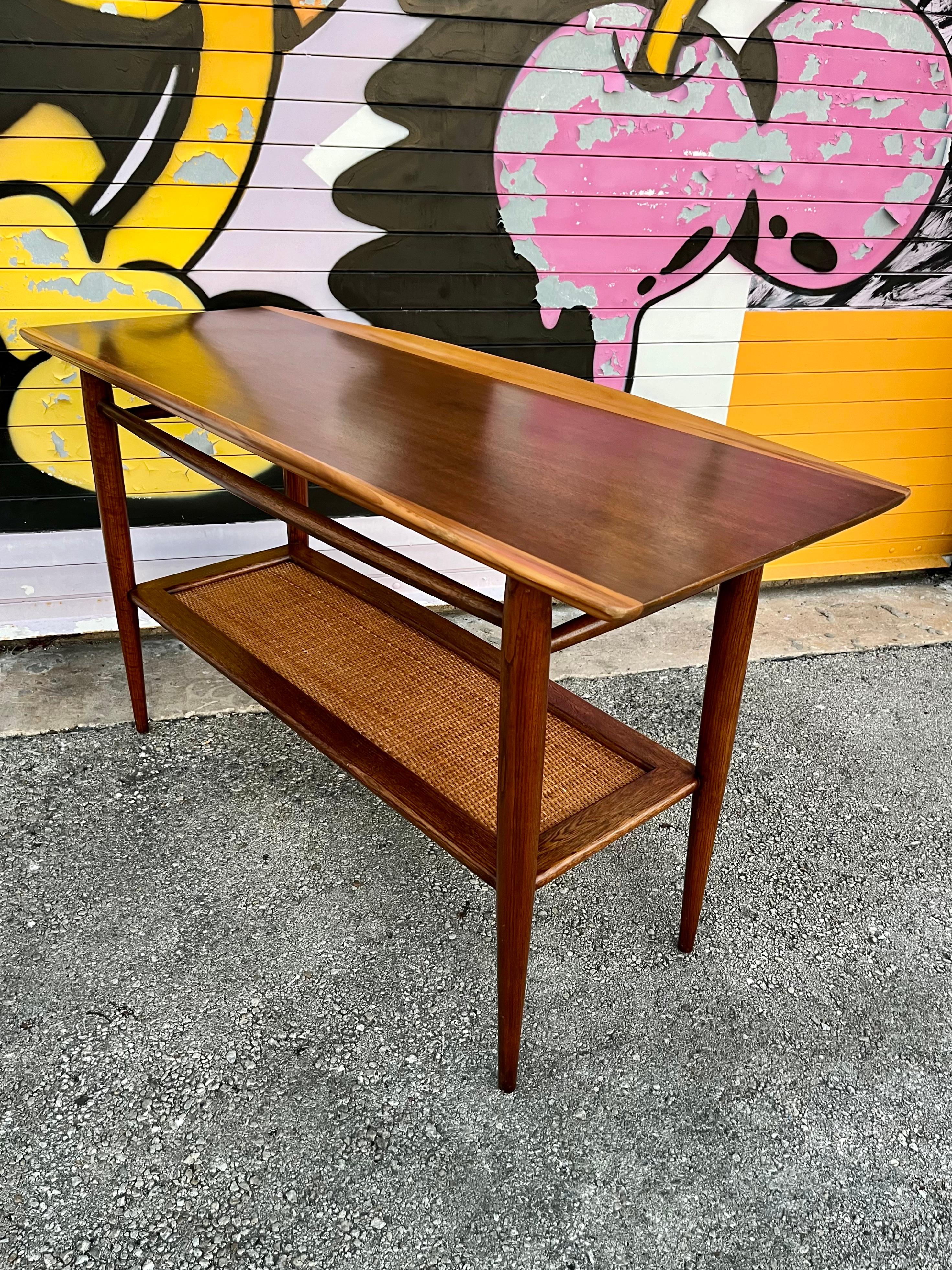 Mid Century Modern Two Tier Console Table by Basset Furniture. Circa 1960s For Sale 3