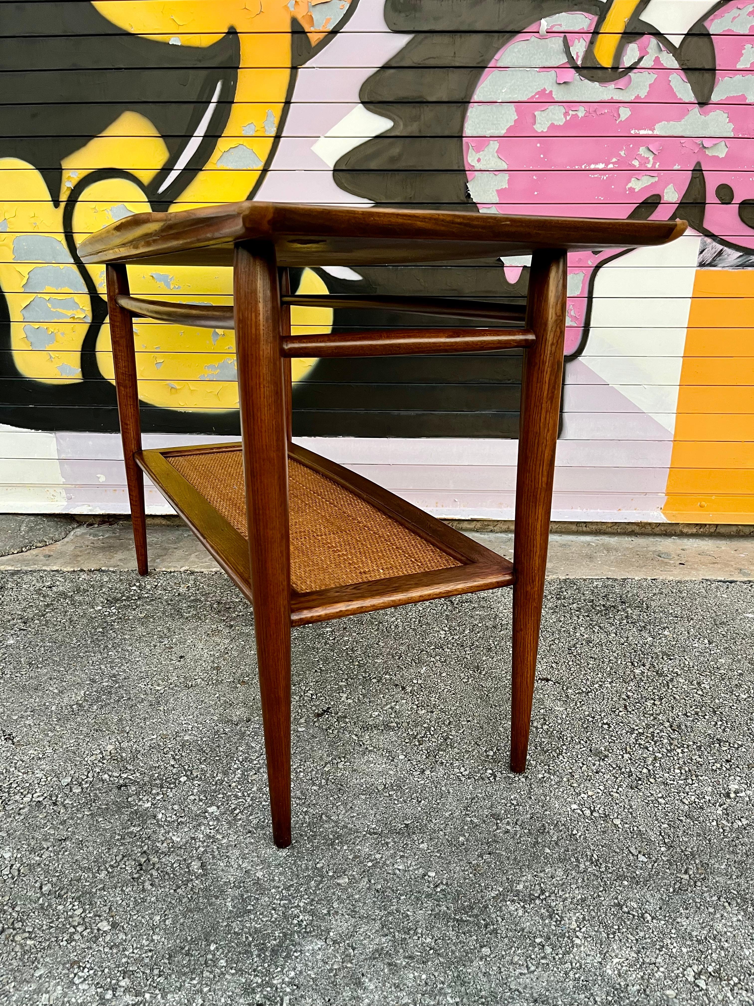Mid Century Modern Two Tier Console Table by Basset Furniture. Circa 1960s For Sale 5