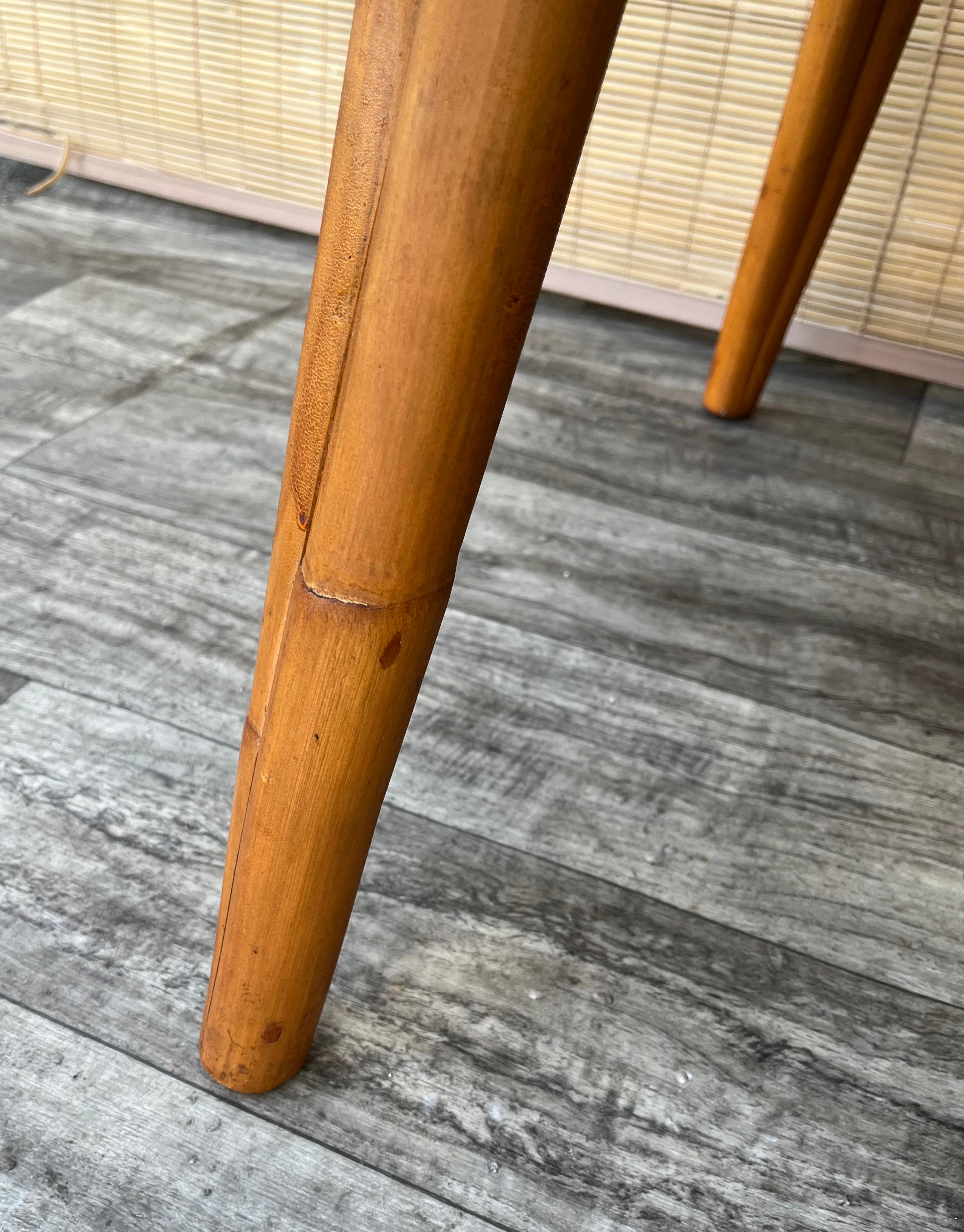 Mid Century Modern Two Tiered Rattan Corner Table. Circa 1950s For Sale 12