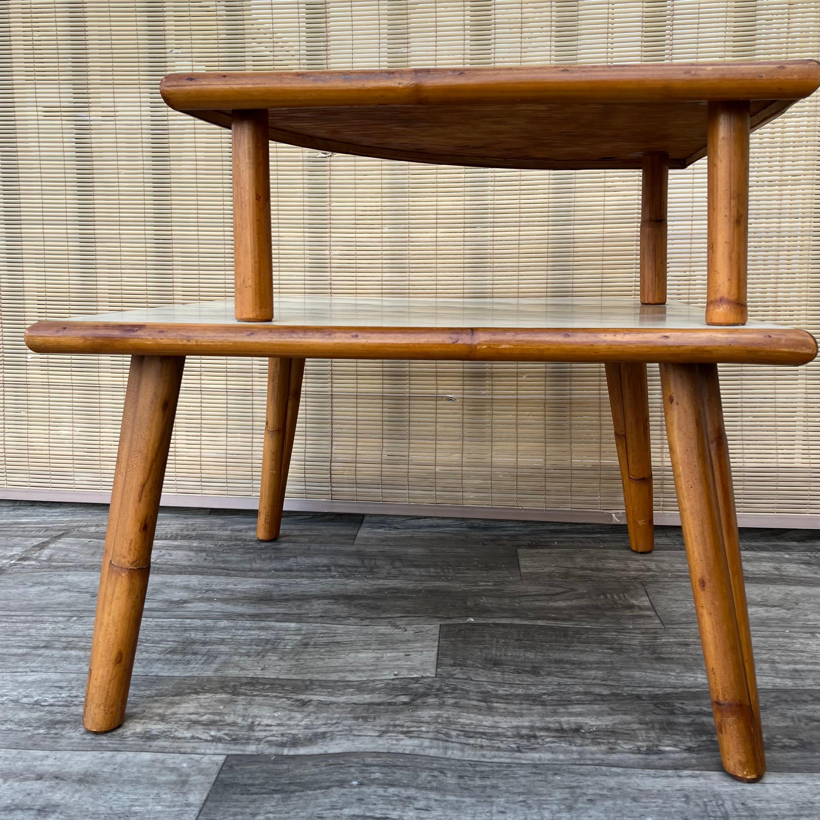Mid Century Modern Two Tiered Rattan Corner Table. Circa 1950s For Sale 1