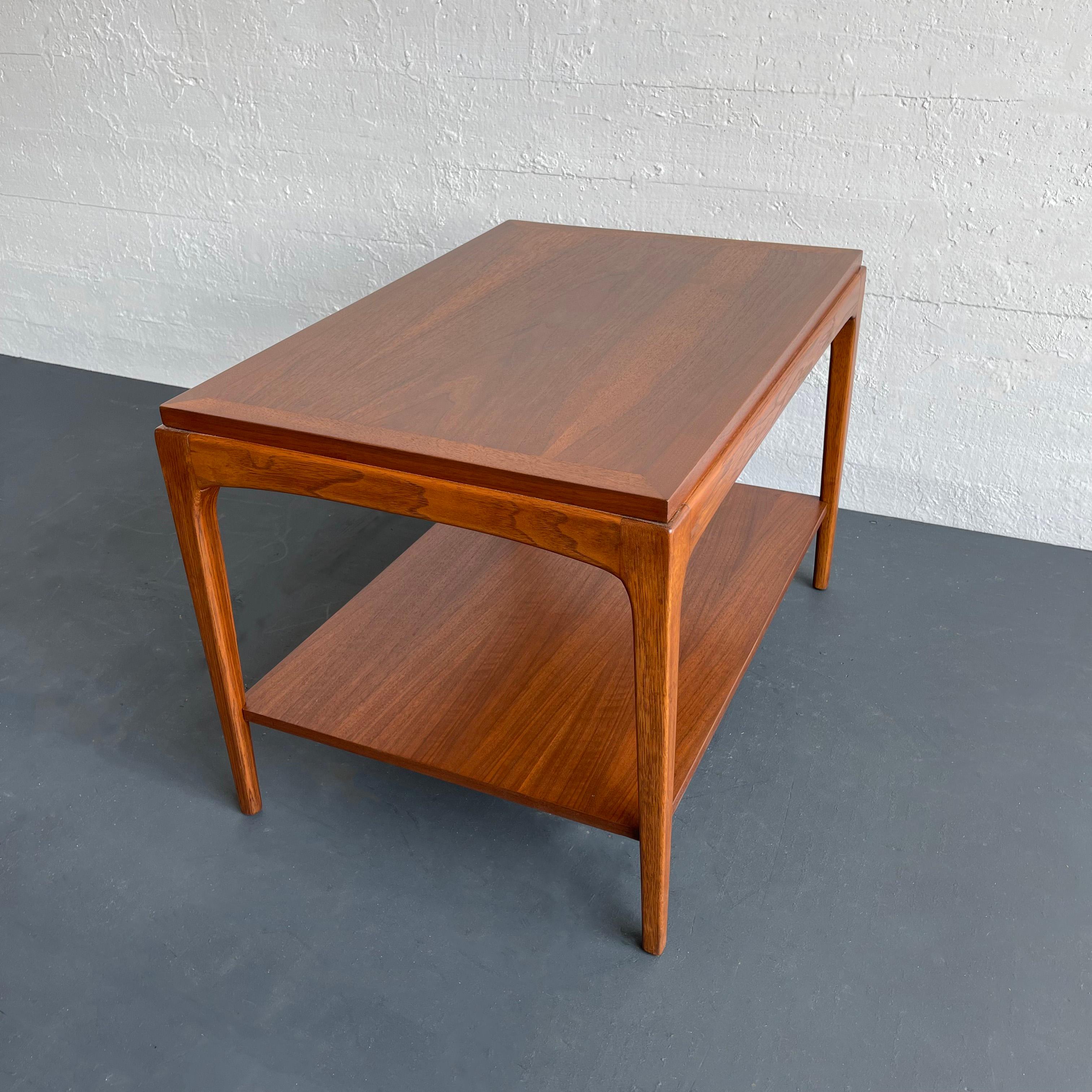 Mid-Century Modern Two-Tiered Side Table By Lane Furniture 4