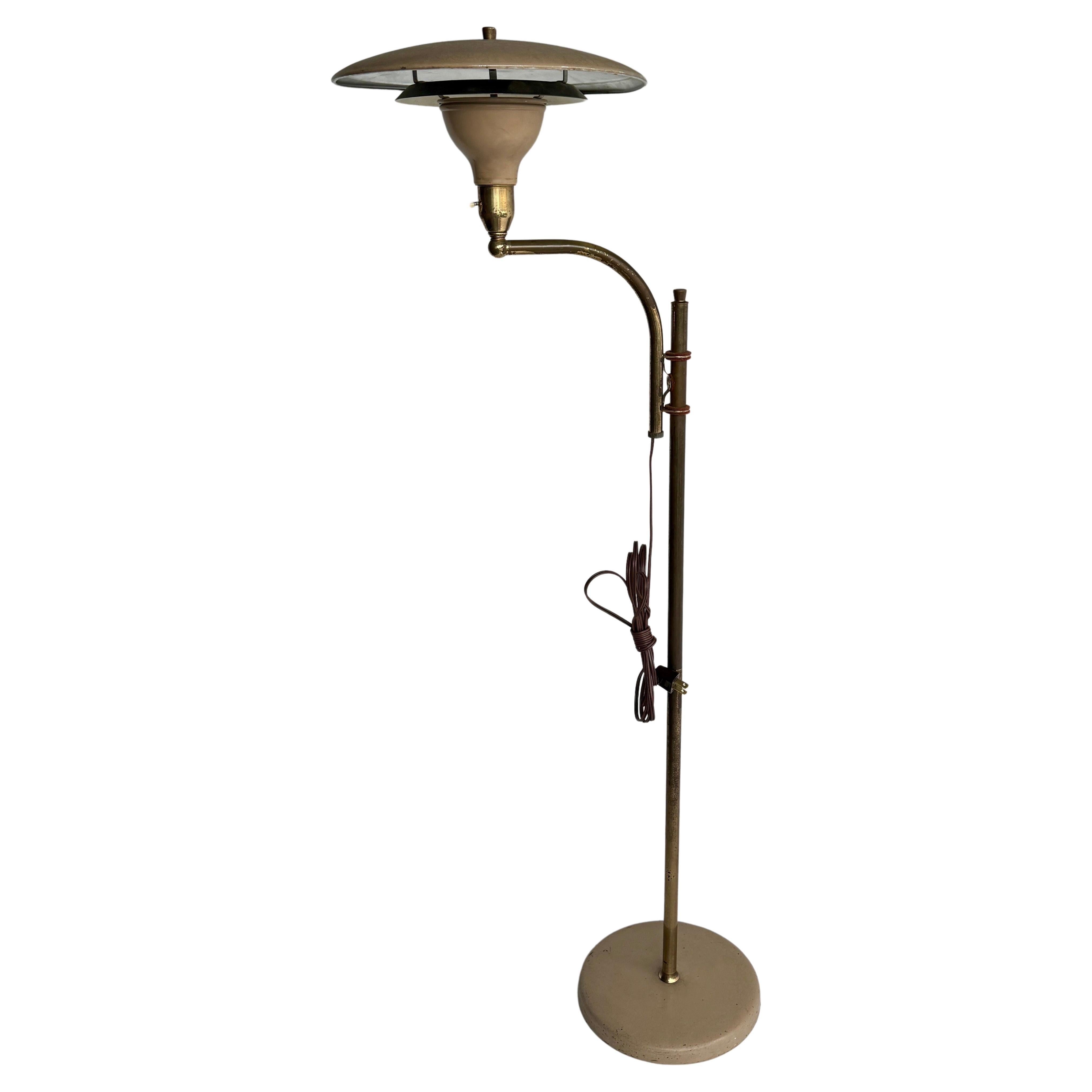 Mid-Century Modern UFO Style Floor Lamp by MG Wheeler For Sale