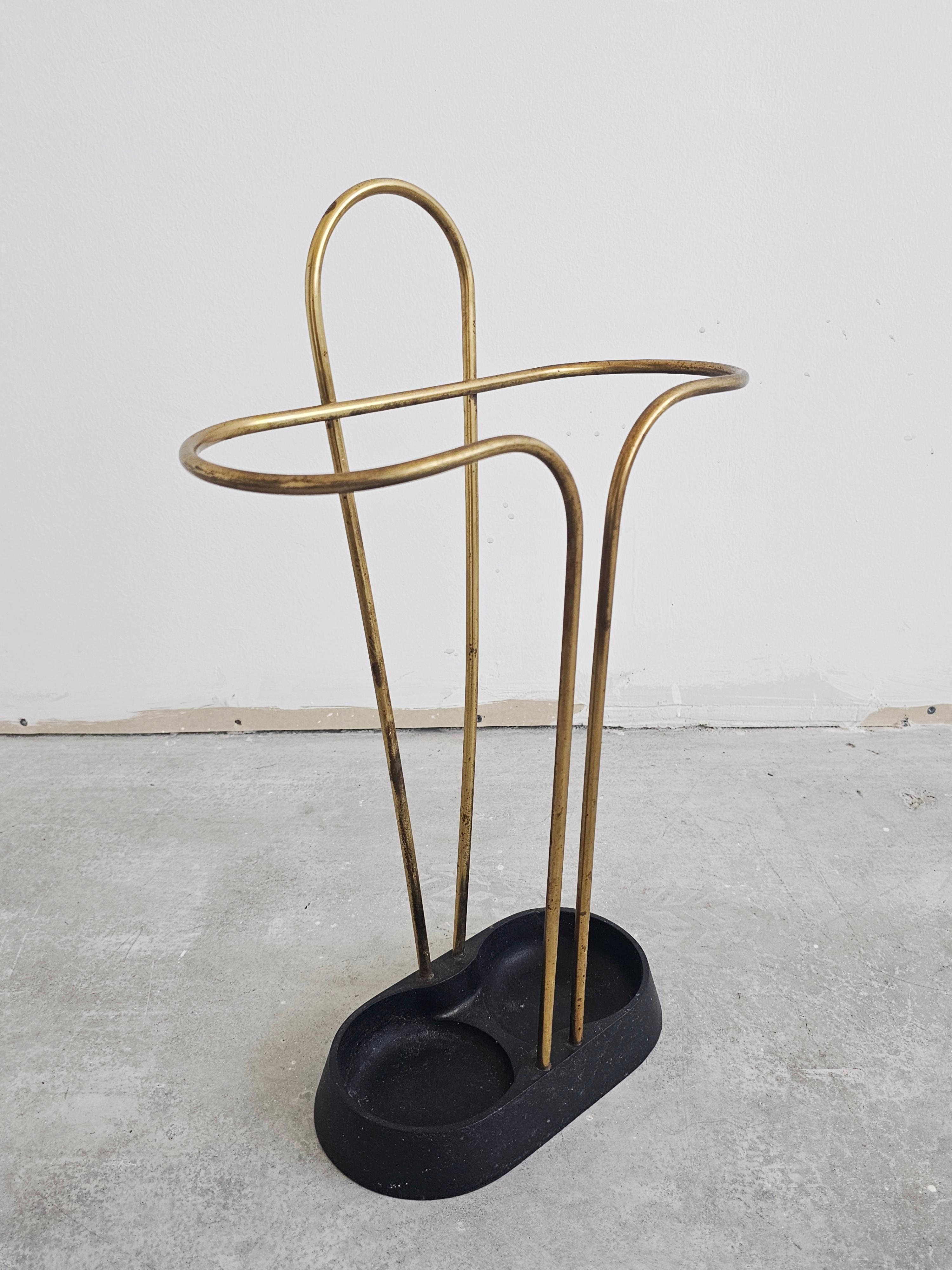 Mid-Century Modern Stand de parapluie The Modernity, dessiné par Carl Aubock, Autriche, années 1950 en vente