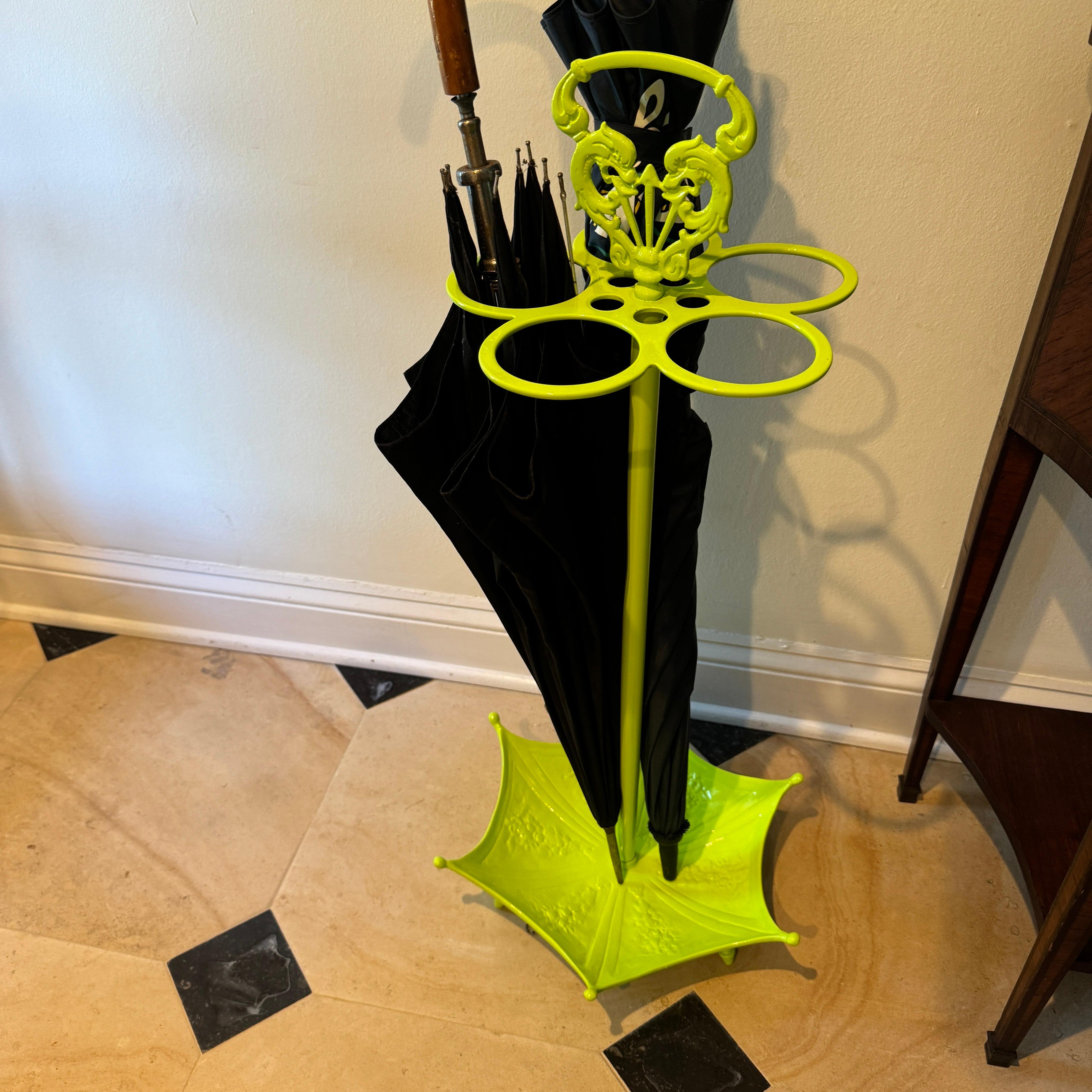 Mid-Century Modern Umbrella Stand Holder, Powder-Coated For Sale 1