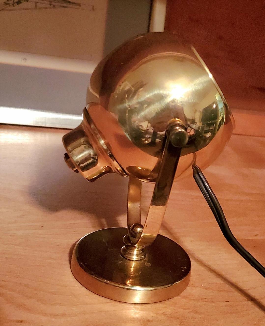 Mid-Century Modern Underwriter Laboratories Eyeball Desk Lamp 6