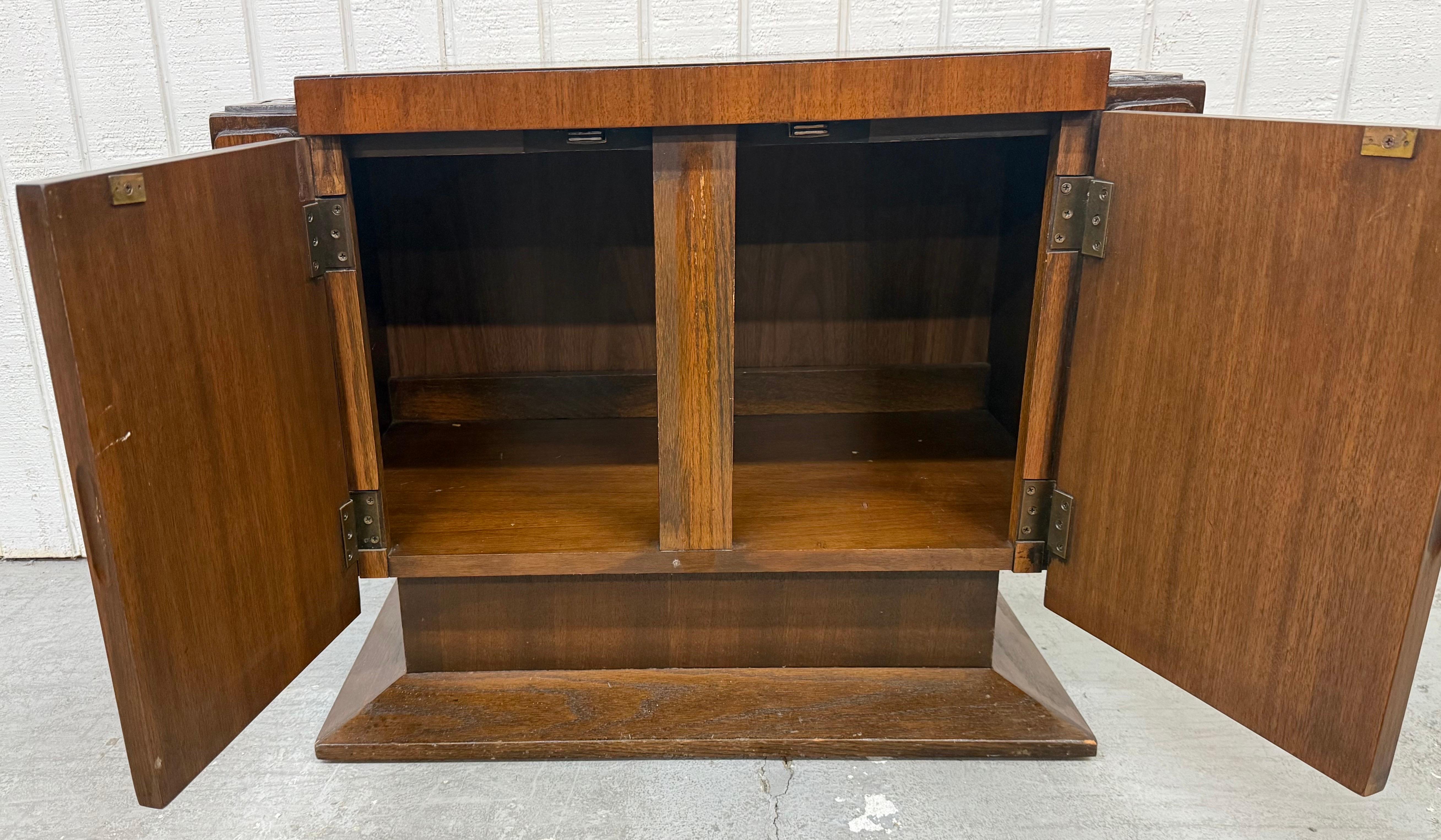 Mid-Century Modern United Tiki Walnut Bedroom Set - Set of 6 2