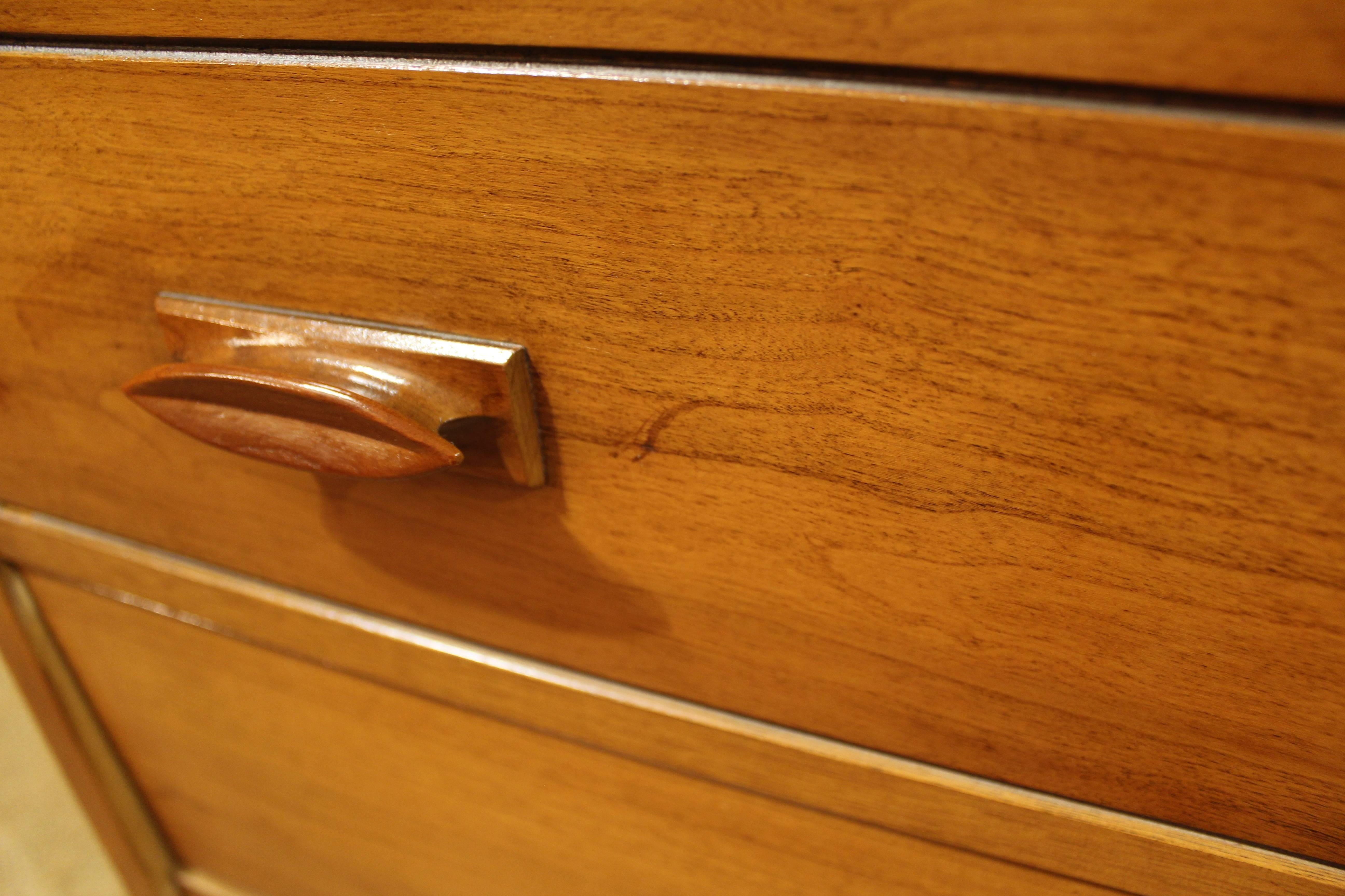 Mid-Century Modern United Walnut Tall Chest Dresser 3