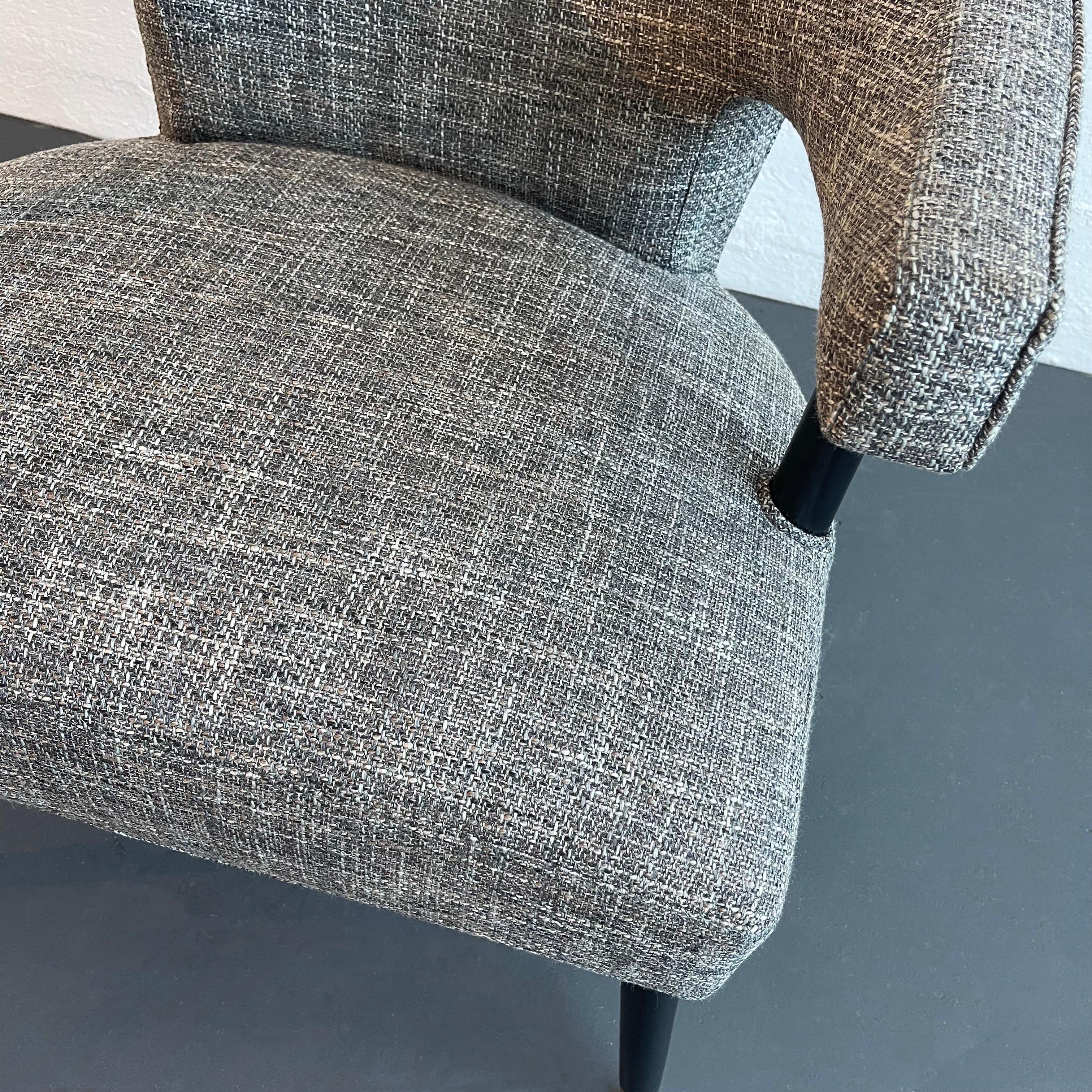 Sedia d'accompagnamento con schienale a botte imbottito in stile Mid-Century Modern in vendita 2
