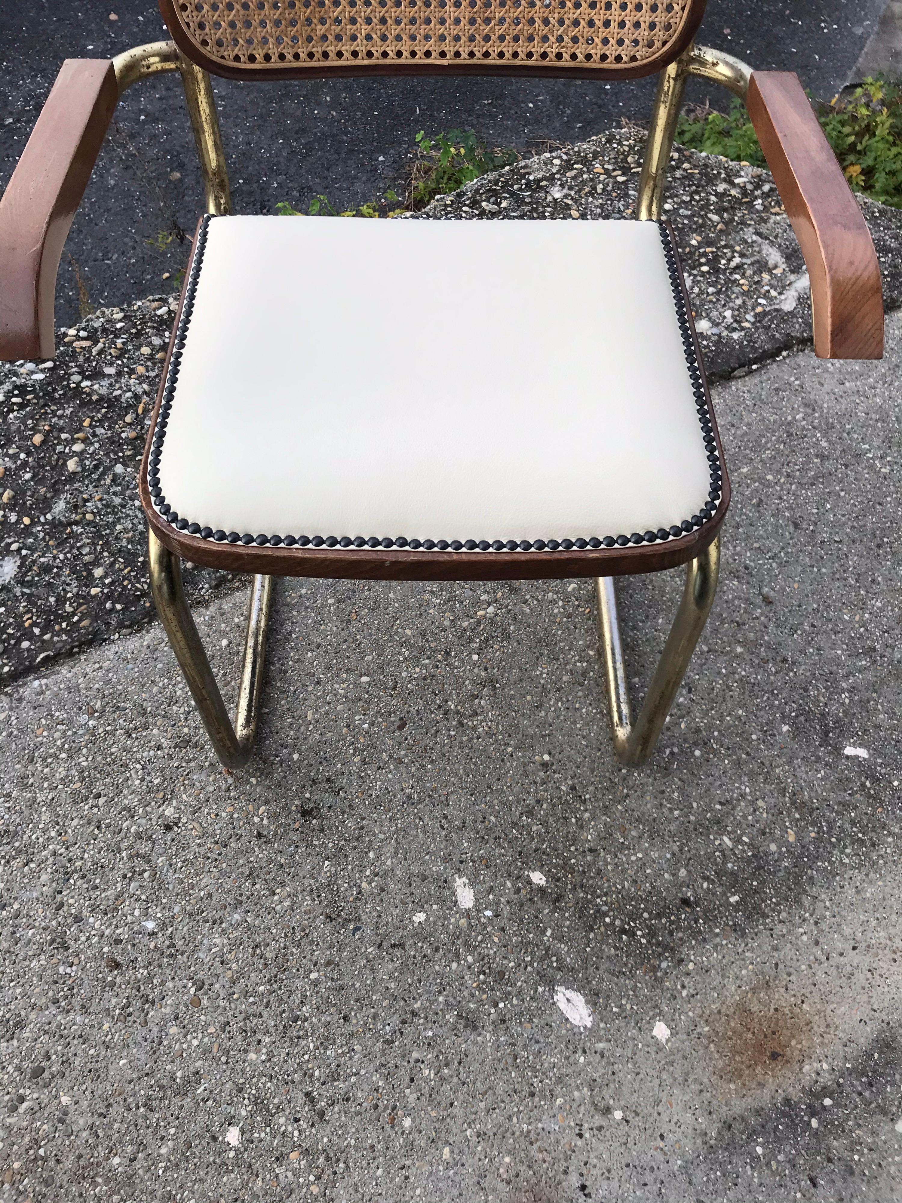 Mid-Century Modern Upholstered Cesca Chair of Marcel Breuer, Italy, 1970 For Sale 1