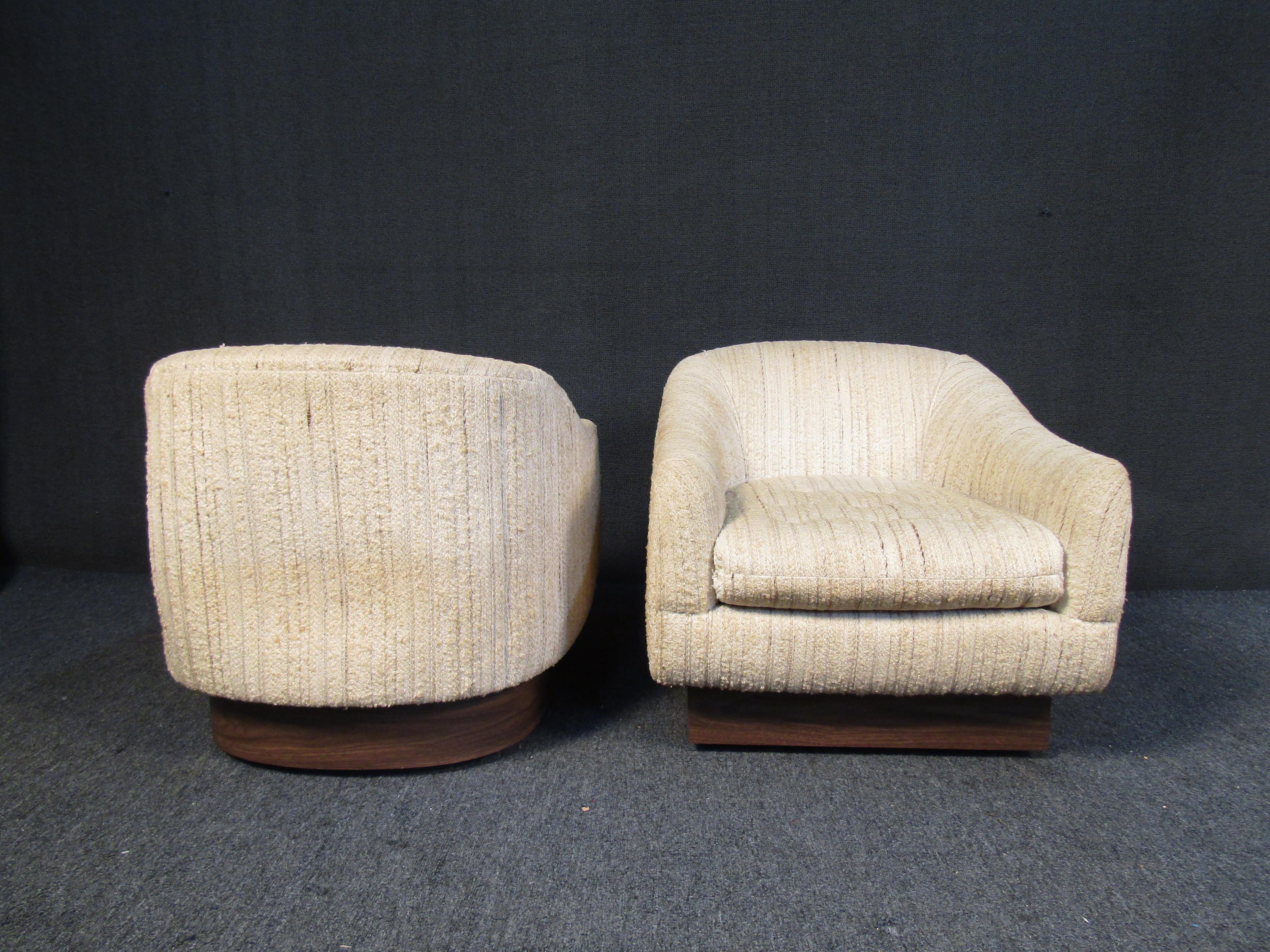 Mid-Century Modern Upholstered Club Chairs 1