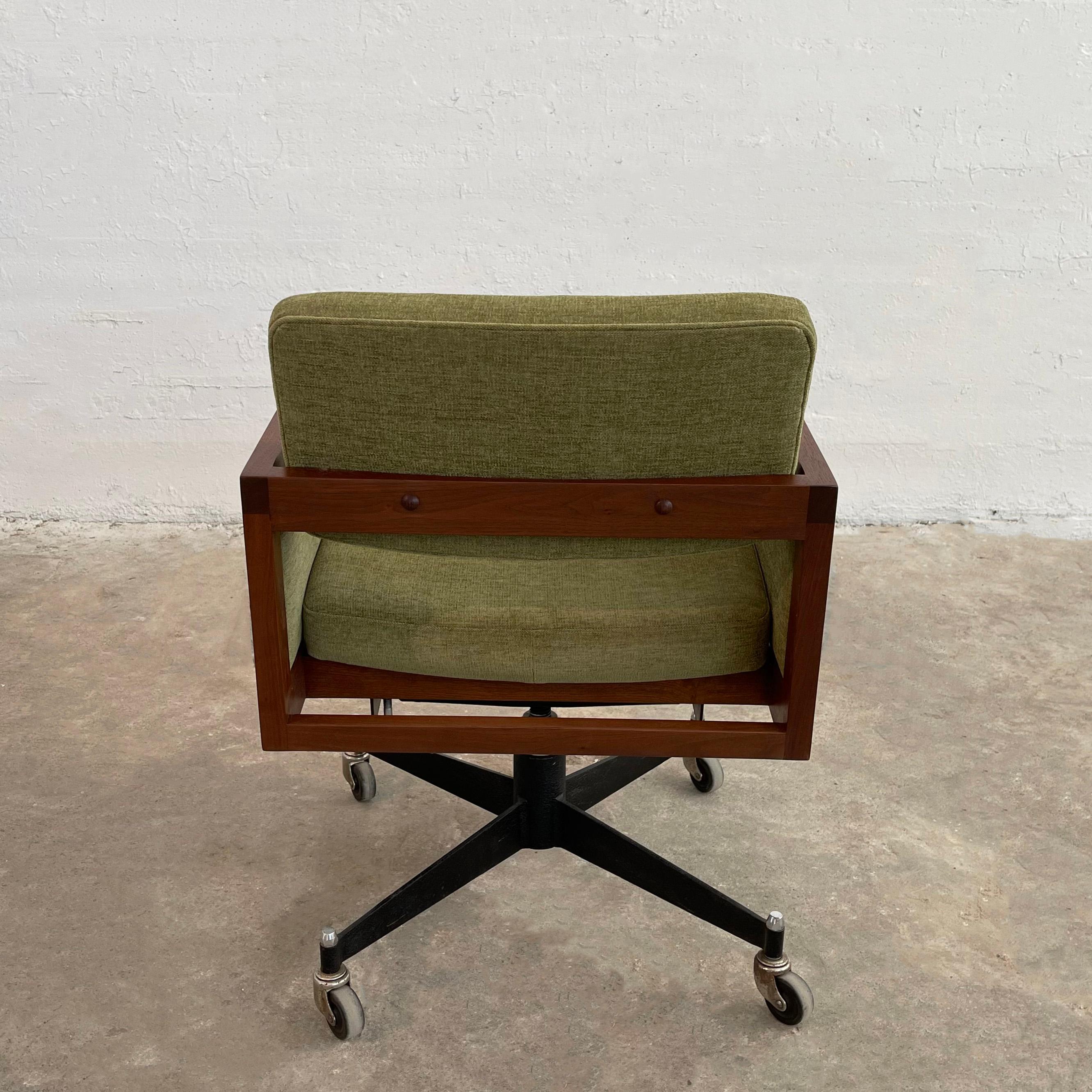 Metal Mid-Century Modern Upholstered Executive Armchair By Robert John