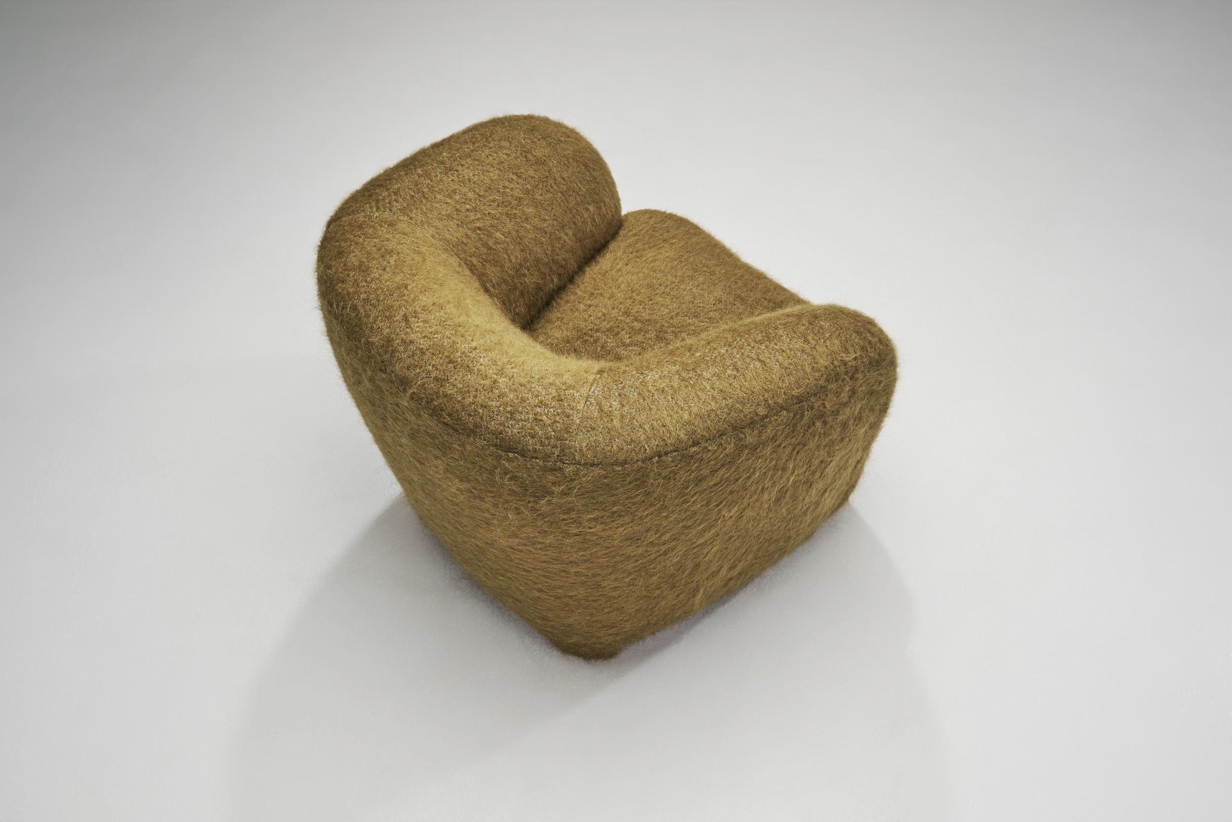 Fabric Mid-Century Modern Upholstered Lounge Chair and Ottoman, Denmark ca 1950s For Sale