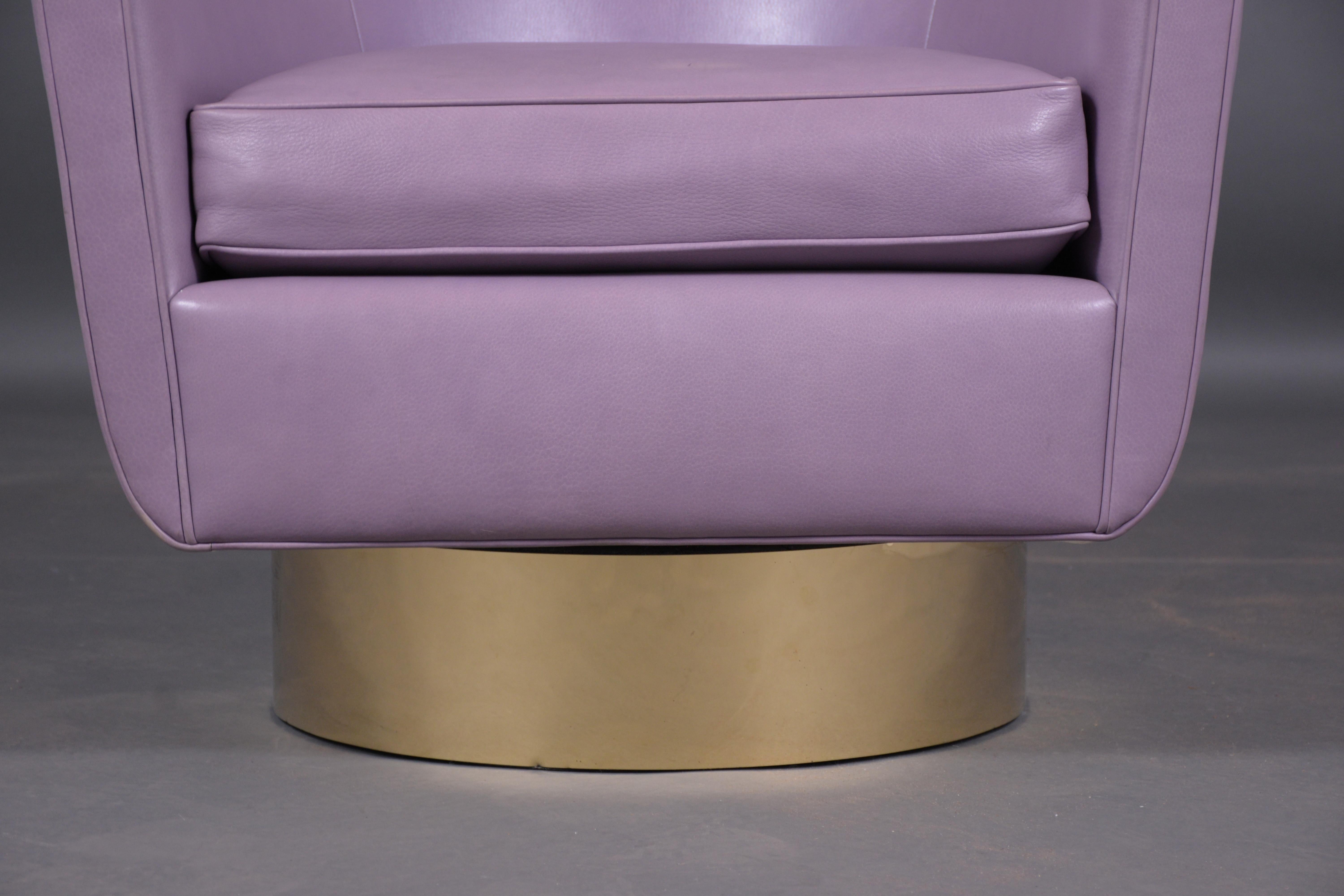 Wood Restored Mid-Century Brass Swivel Chair in Violet Leather - Modern Elegance For Sale