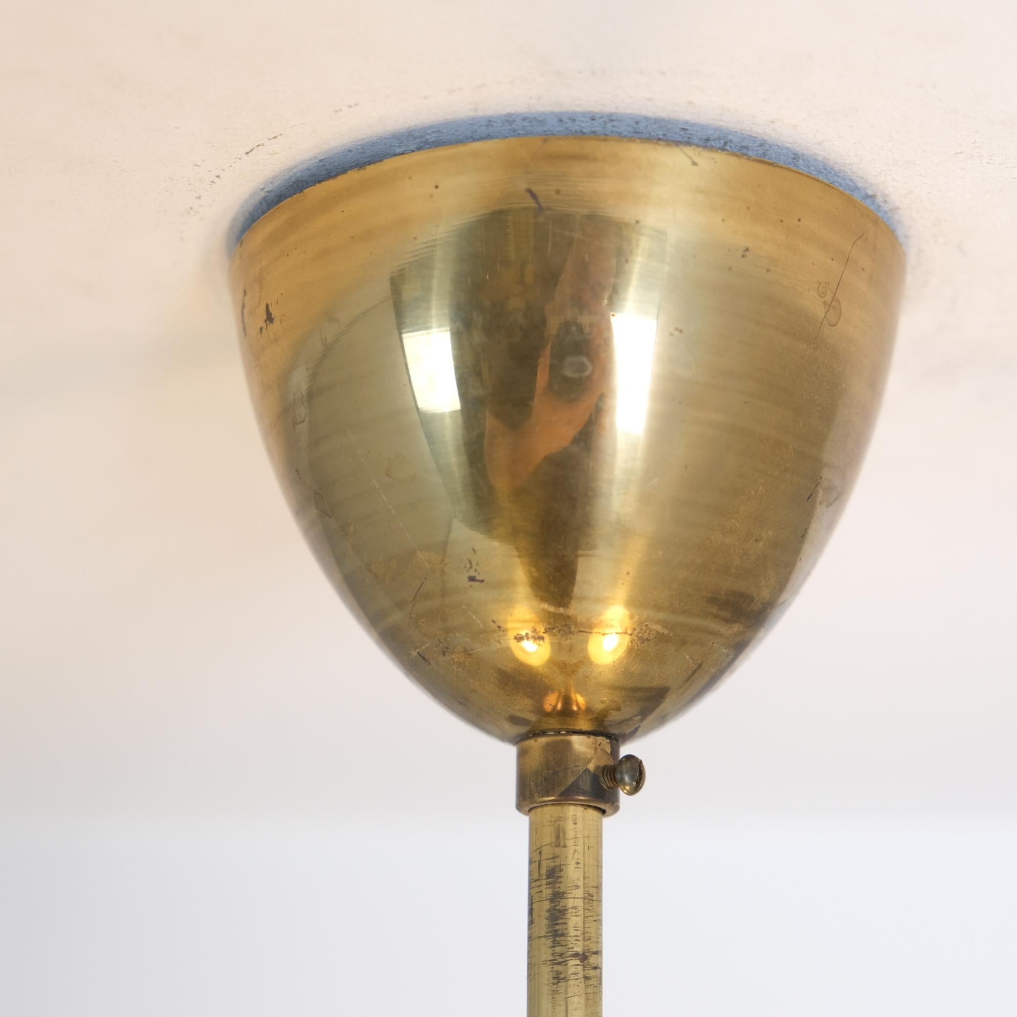 Lampada da soffitto Valinte floreale in ottone e vetro, Finlandia, 1950 in vendita 2