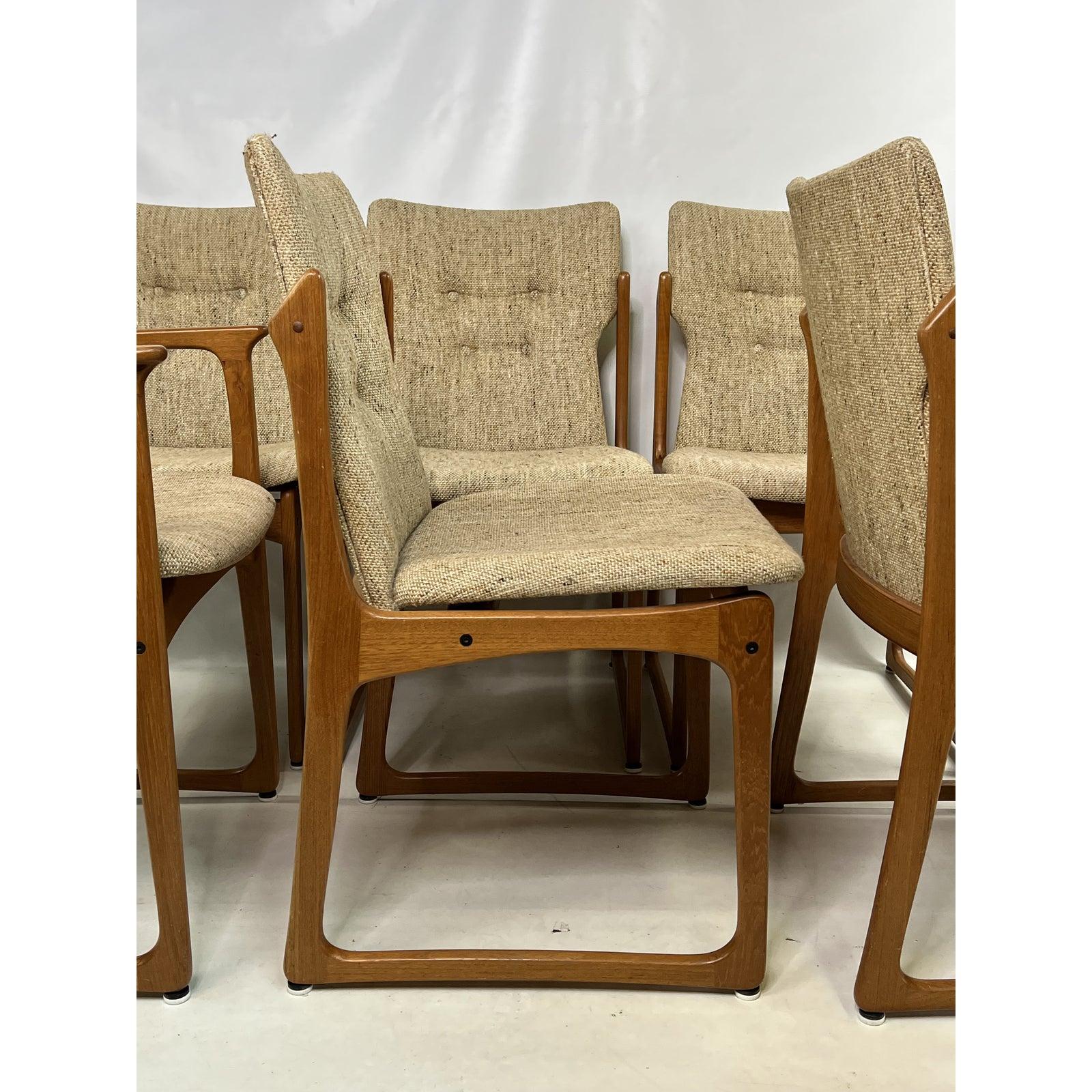 Mid-Century Modern Vamdrup Stolefabrik Teak Dining Chairs, Set of 6 In Good Condition In Esperance, NY
