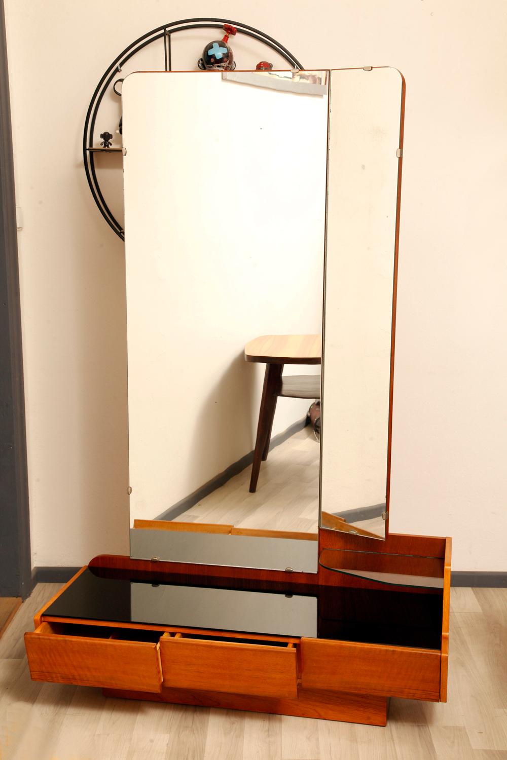 Mid-Century Modern Vanity or Dressing Table, Czechoslovakia, 1960s, For Sale 1