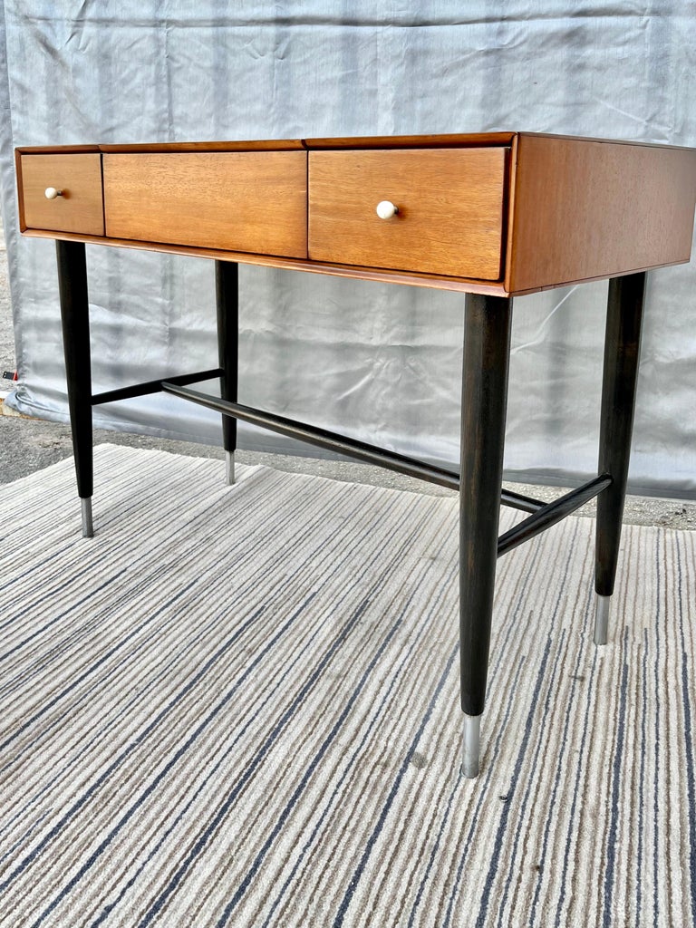 Mid-Century Modern Vanity/ Writing Desk by Raymond Loewy for Mengel Furniture For Sale 3