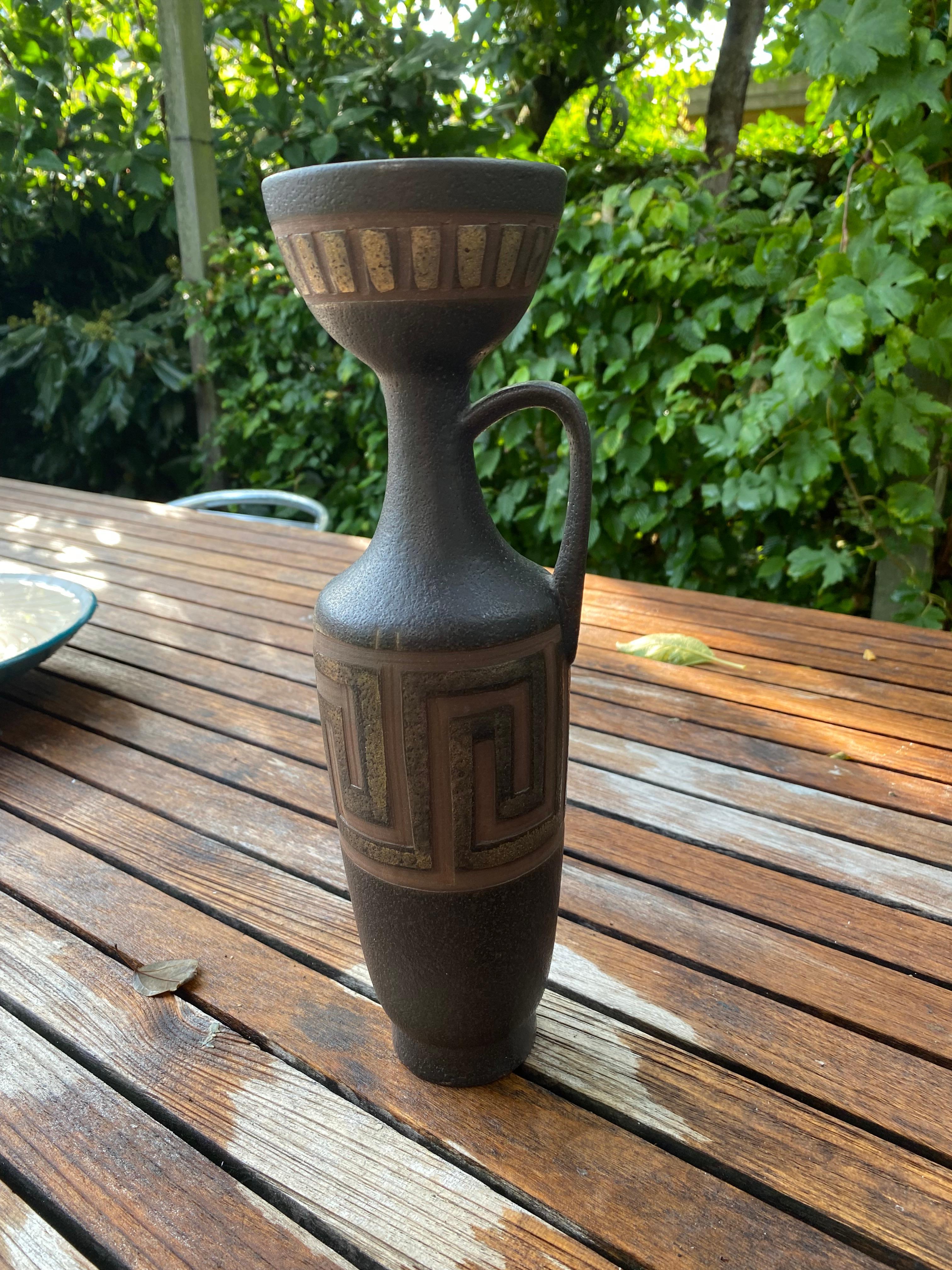 Mid-Century Modern Vase ‘Aurelia’ by Ceramano Germany In Good Condition For Sale In Waddinxveen, ZH