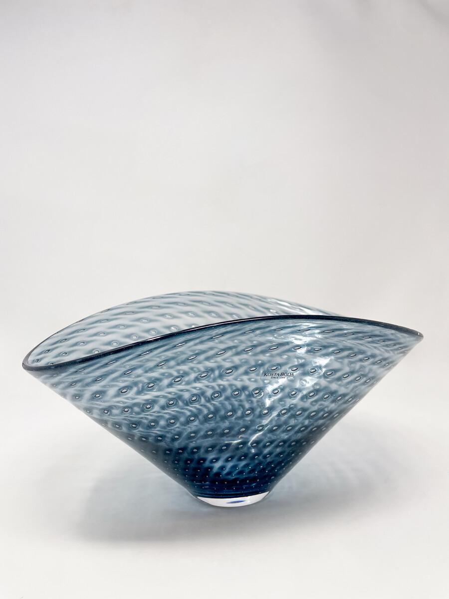 Verre Vase moderne du milieu du siècle par Göran Wärff pour Kosta Boda, Suède en vente