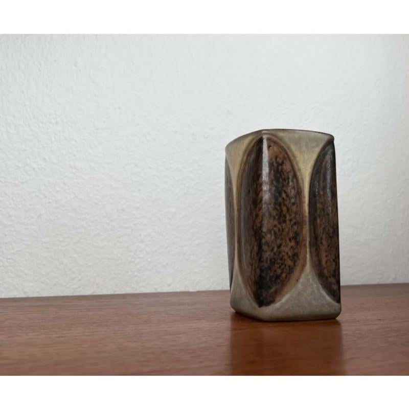 Vase moderne du milieu du siècle par Marianne Starck pour Michael Andersen, Bornholm, 1960s en vente 5