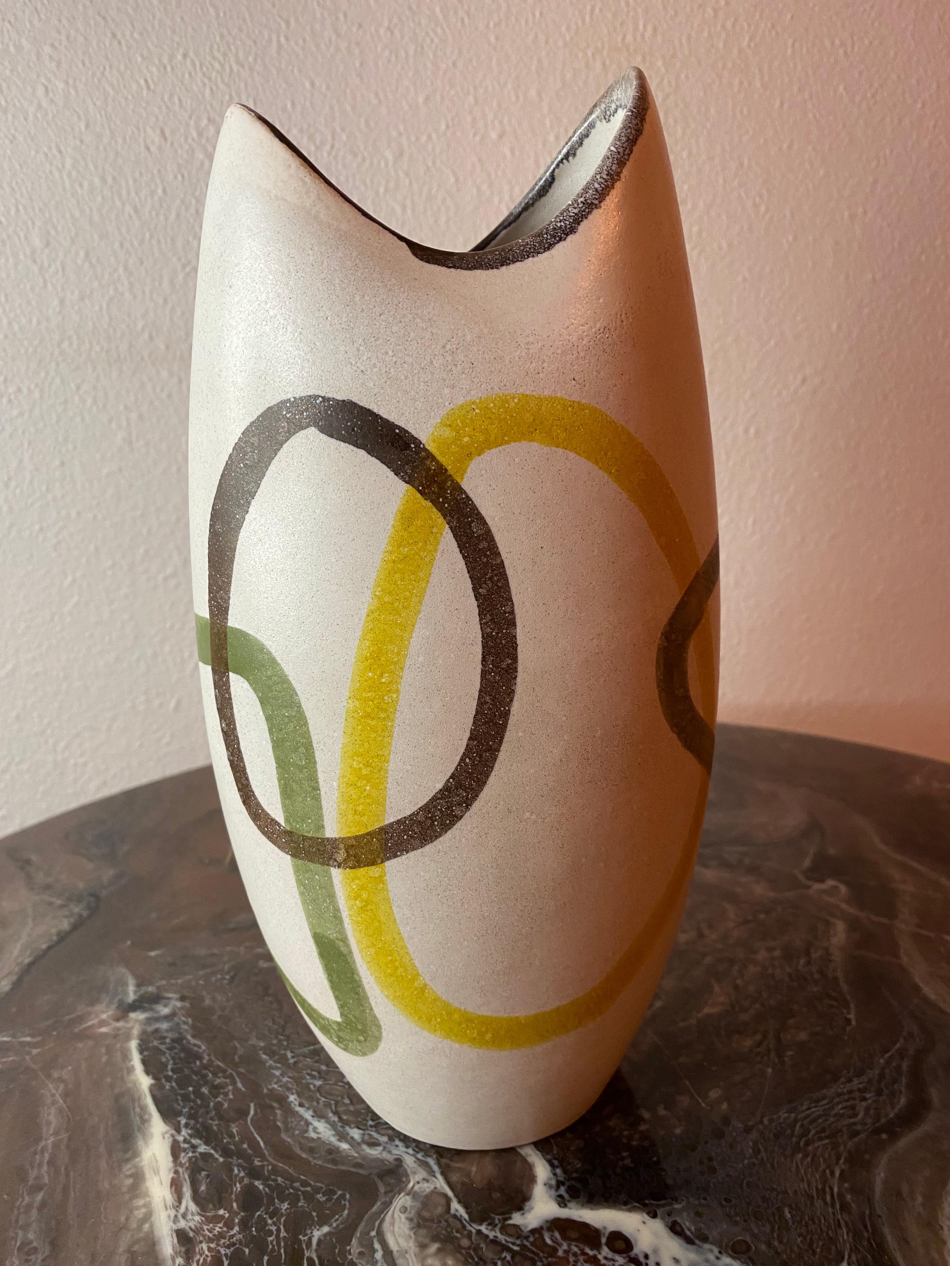 Mid-Century Modern Vase  (Moderne der Mitte des Jahrhunderts) im Angebot