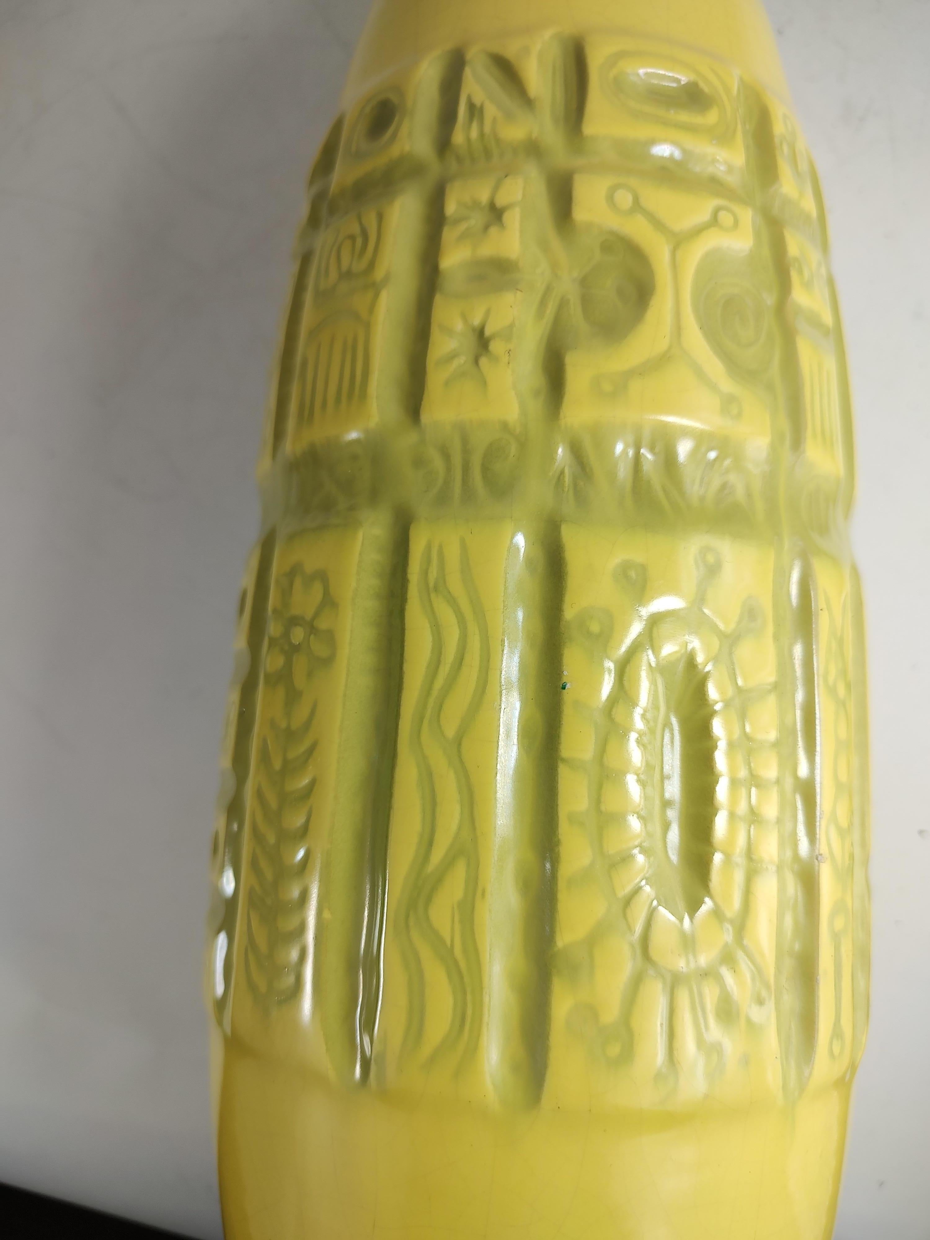 Mid Century Modern Vase in Pale Yellow w Multiple Modern & Archaic Impressions  For Sale 2