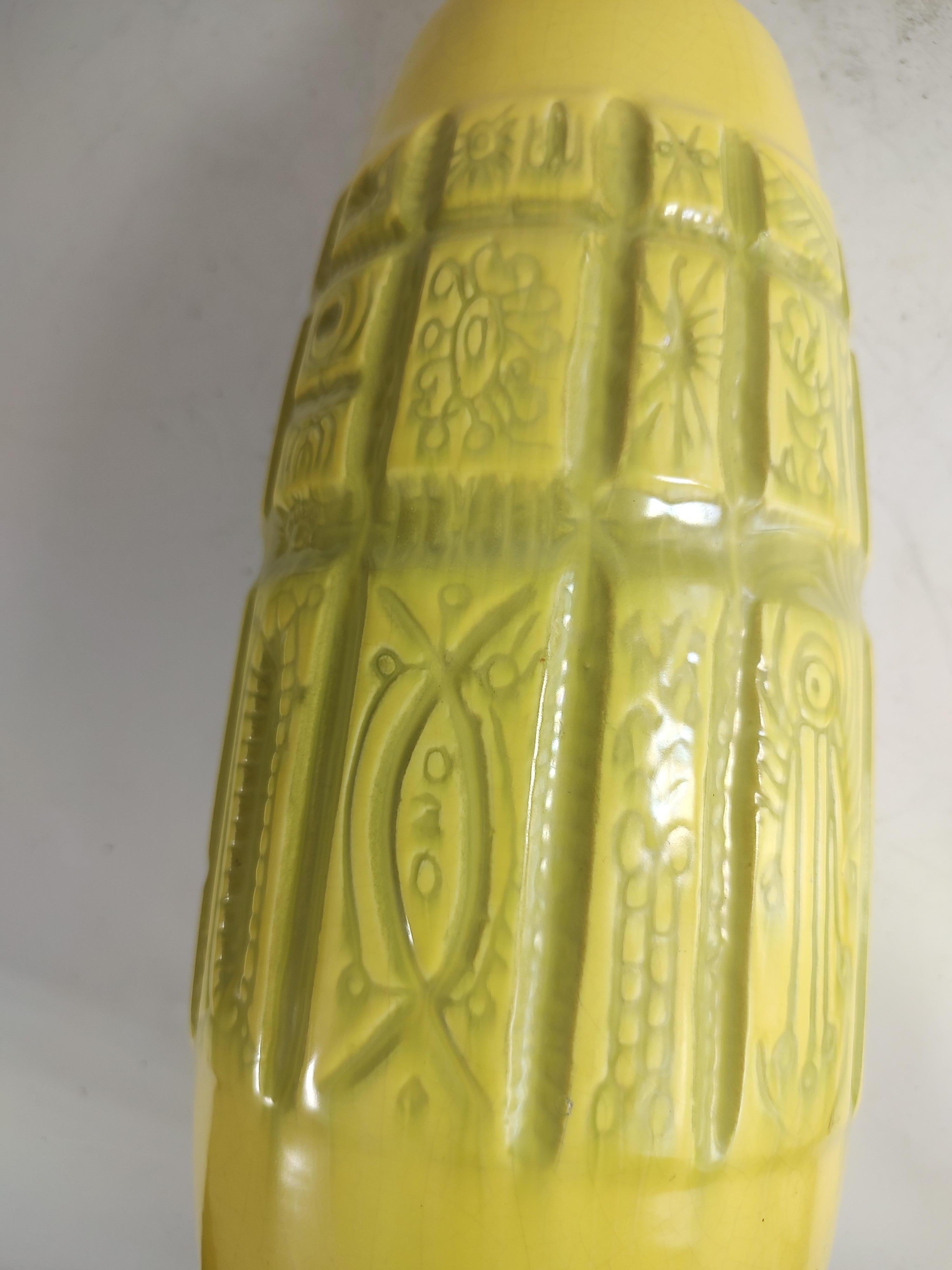 Mid Century Modern Vase in Pale Yellow w Multiple Modern & Archaic Impressions  For Sale 3