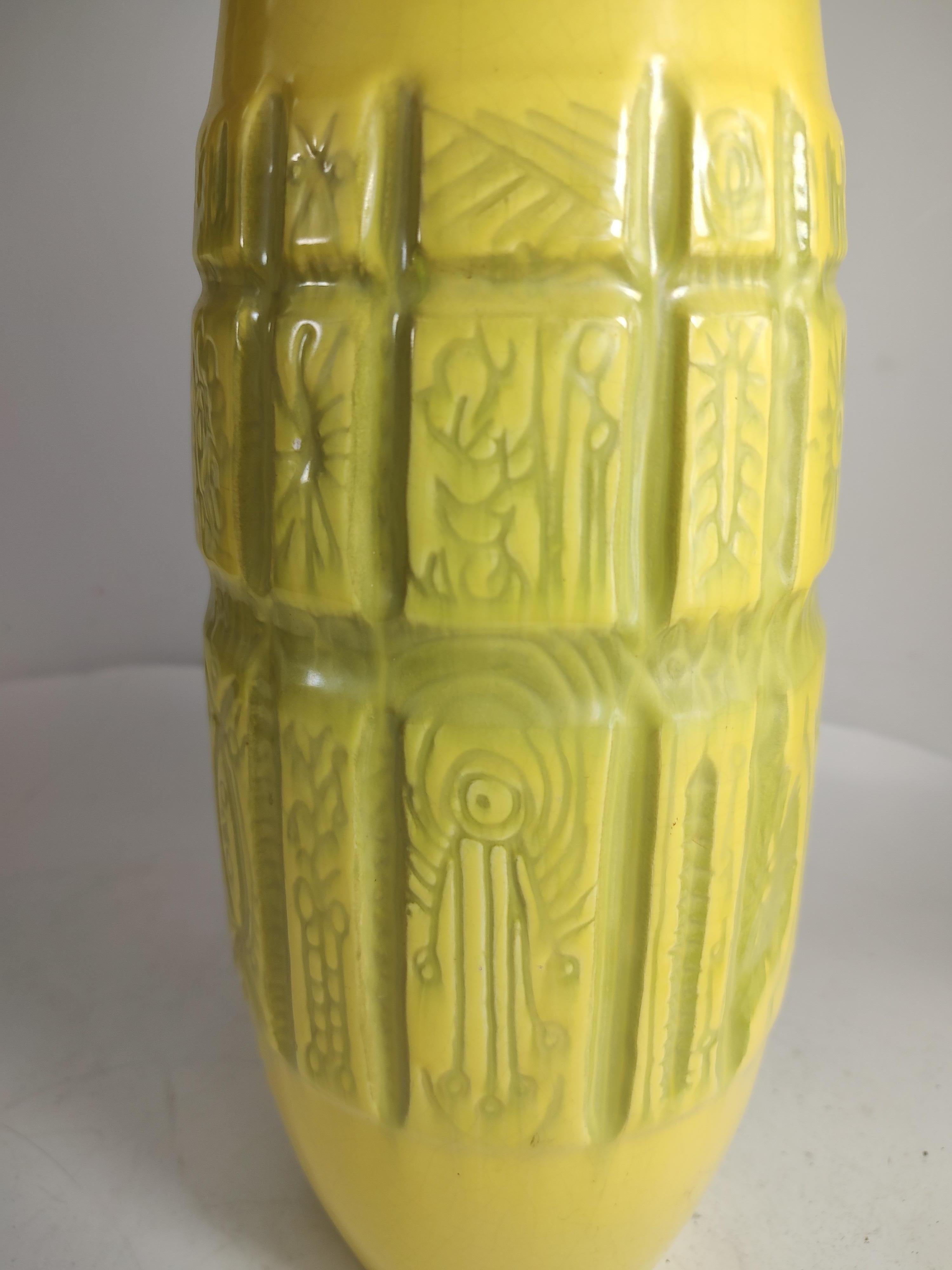 Mid Century Modern Vase in Pale Yellow w Multiple Modern & Archaic Impressions  For Sale 4